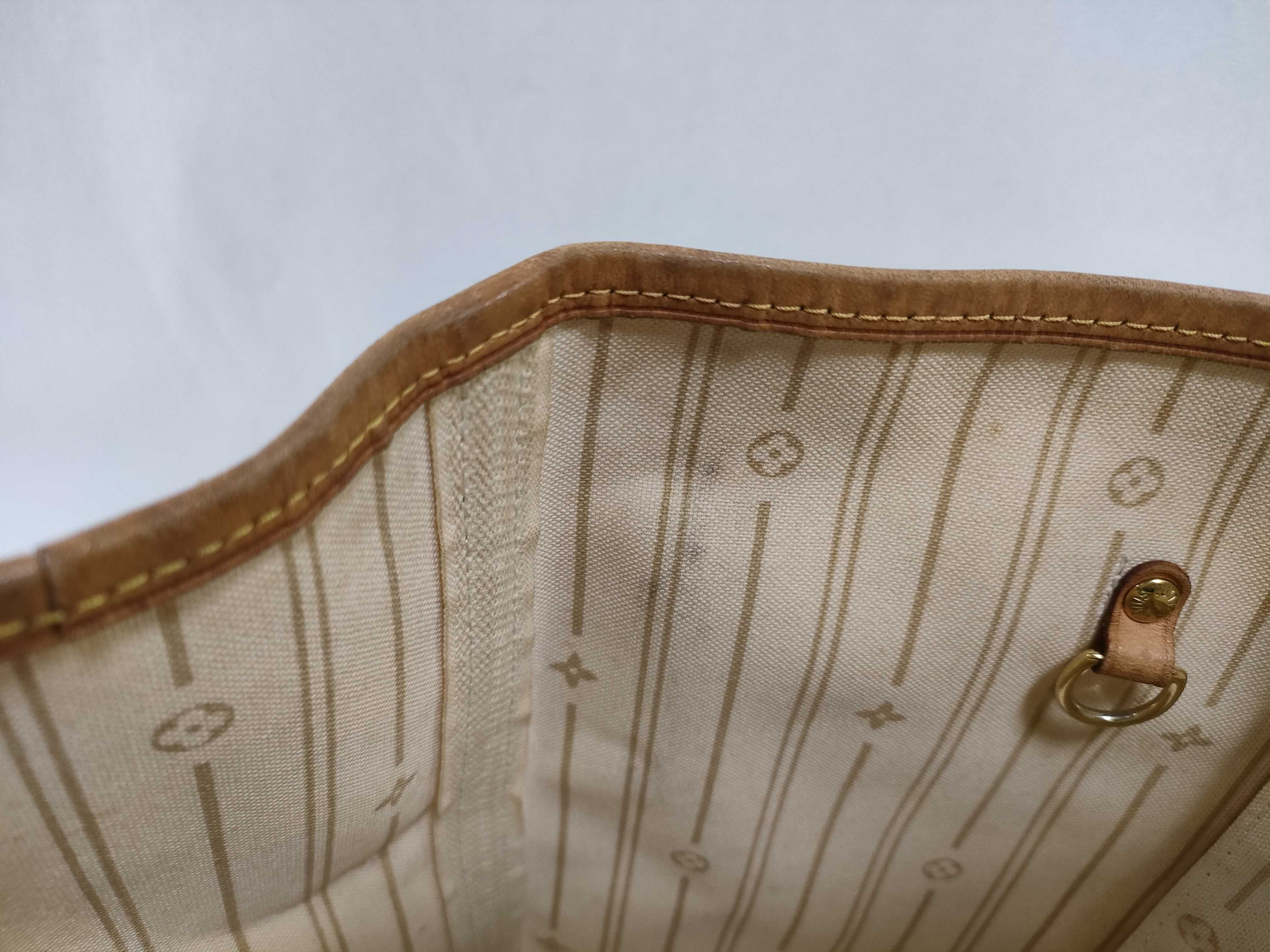 Damier Azur PH - Beige Neverfull Canvas MM Tote Bag — view 11