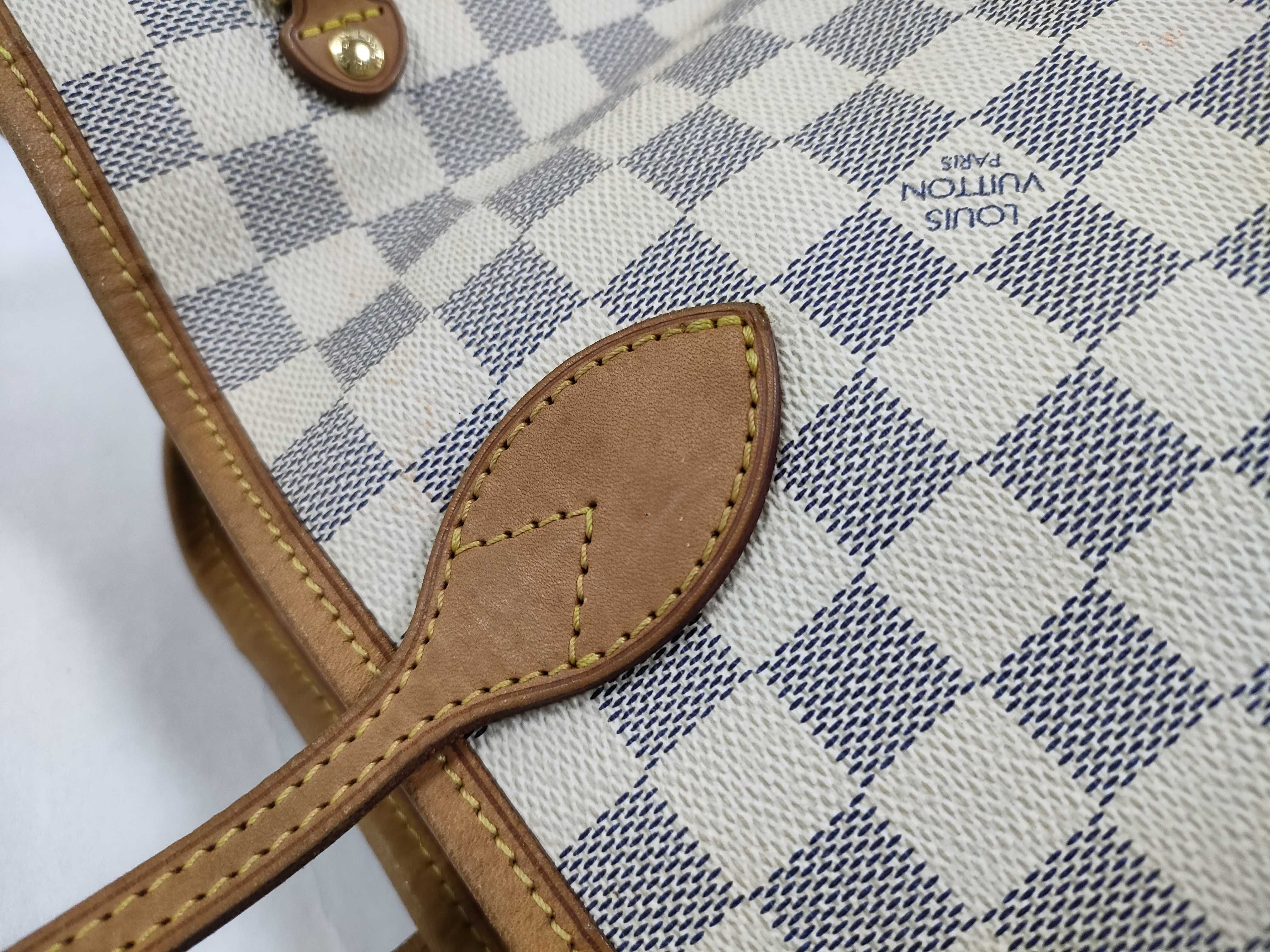 Damier Azur PH - Beige Neverfull Canvas MM Tote Bag — view 5