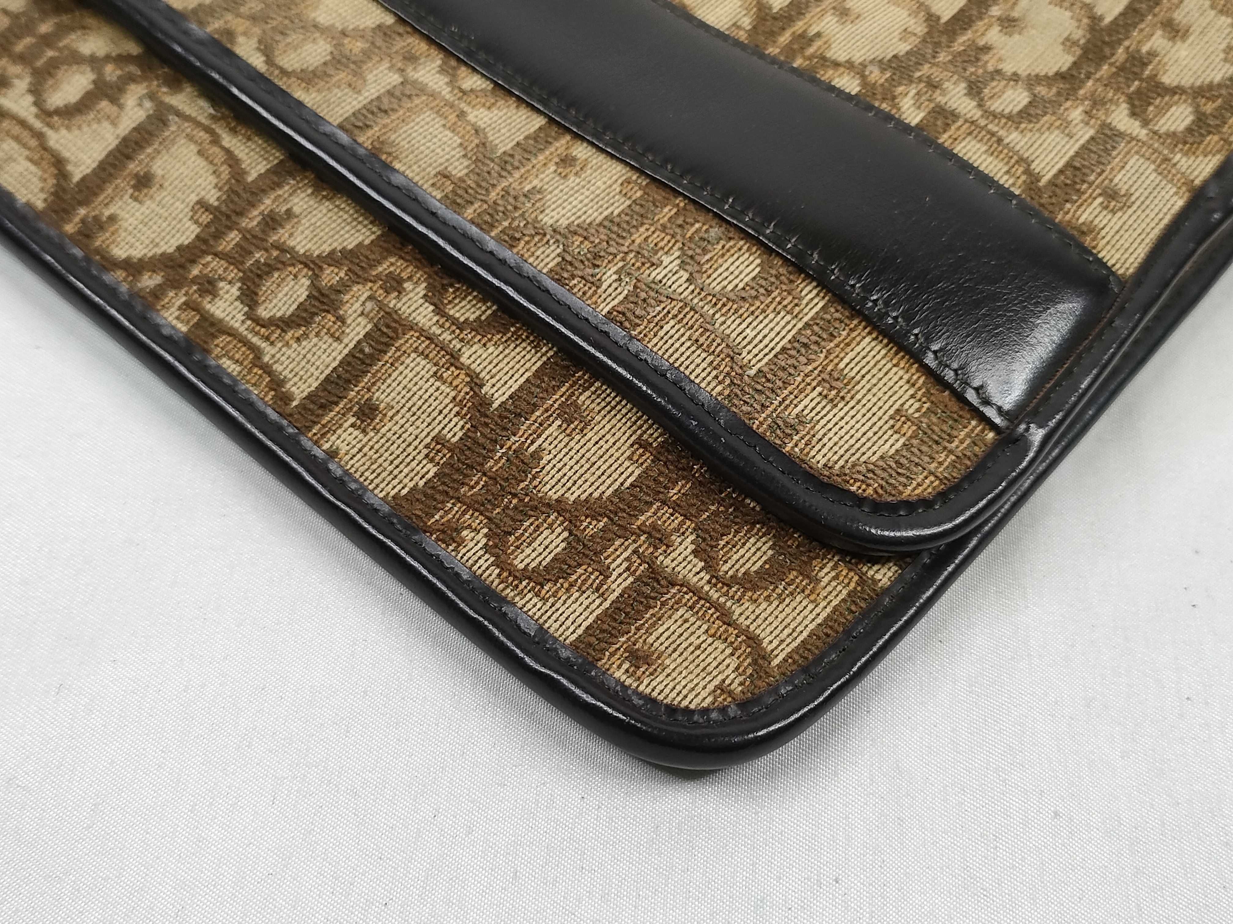 Trotter Clutch Bag — view 3