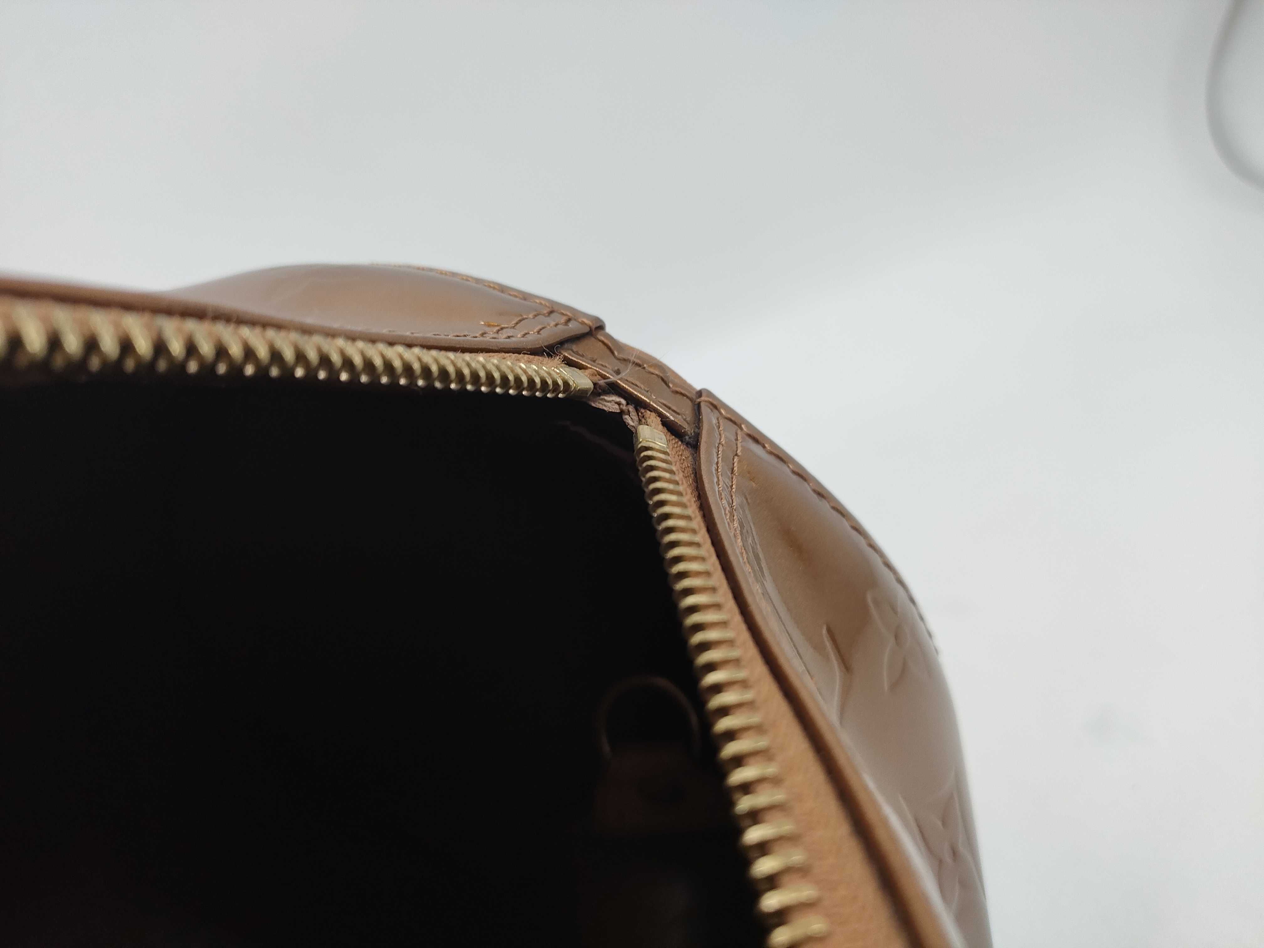 Vernis Bedford Handbag — view 11