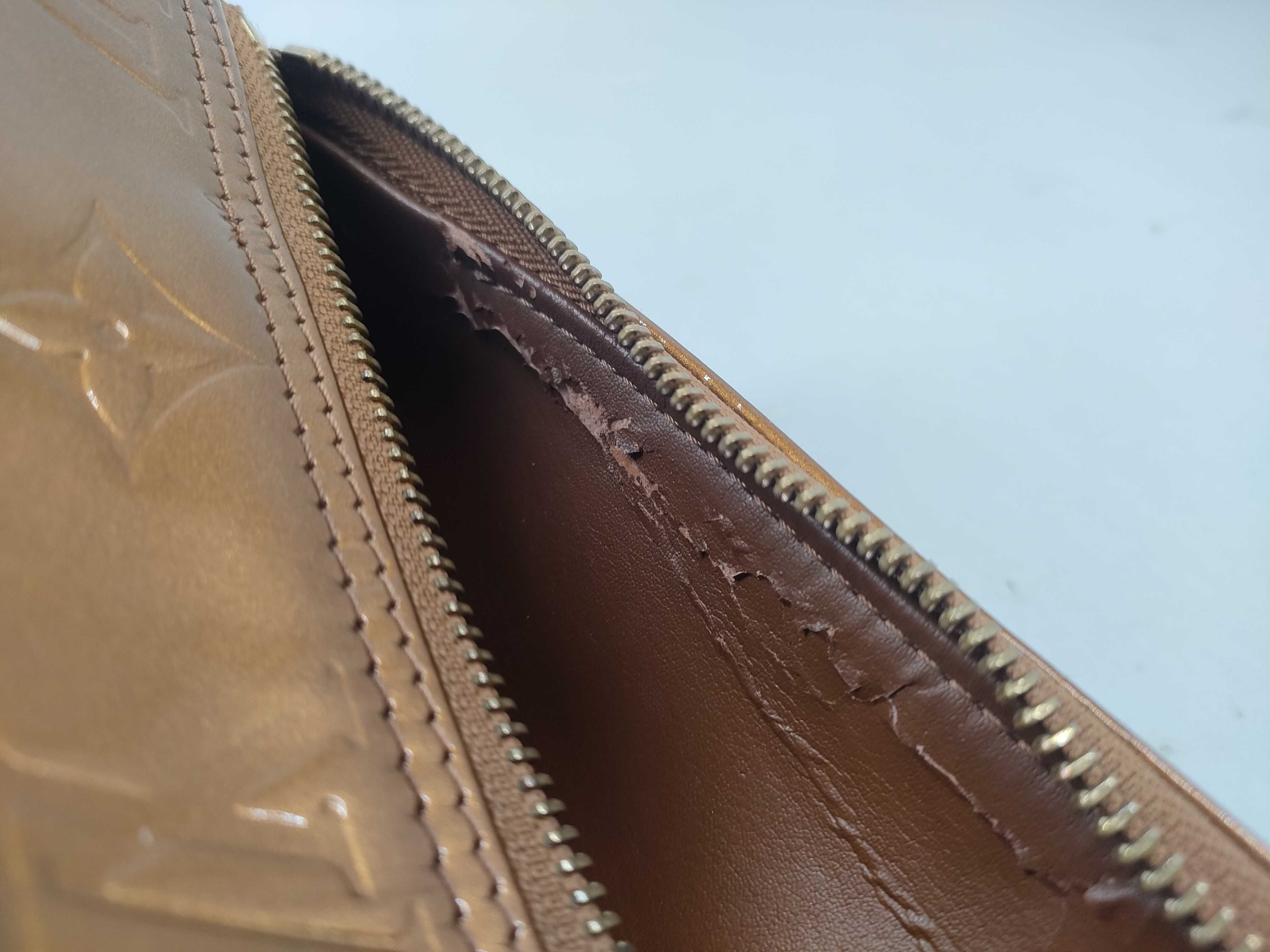 Vernis Bedford Handbag — view 13