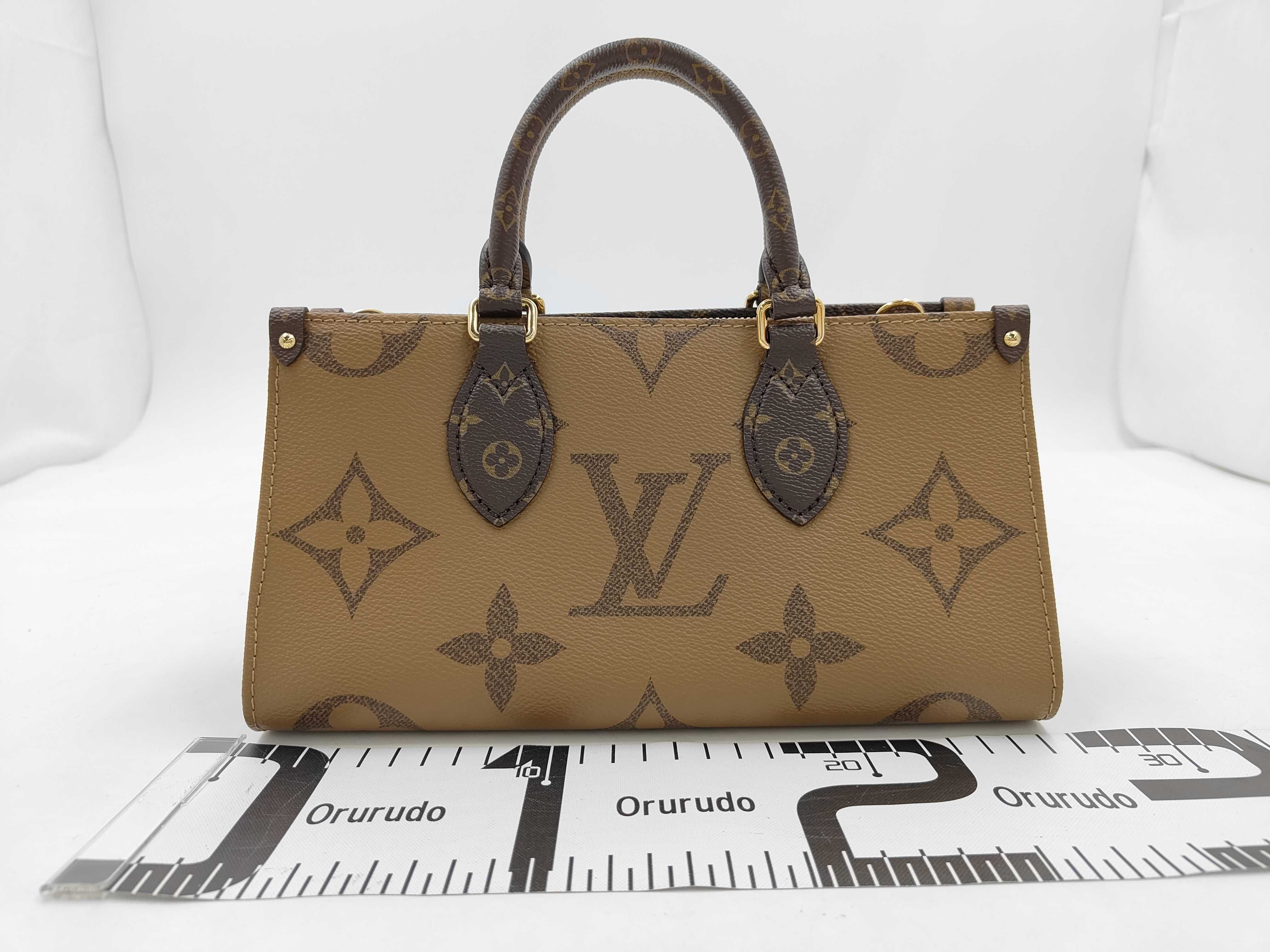 OnTheGo EW Monogram Reverse M46653 Shoulder Bag — view 2