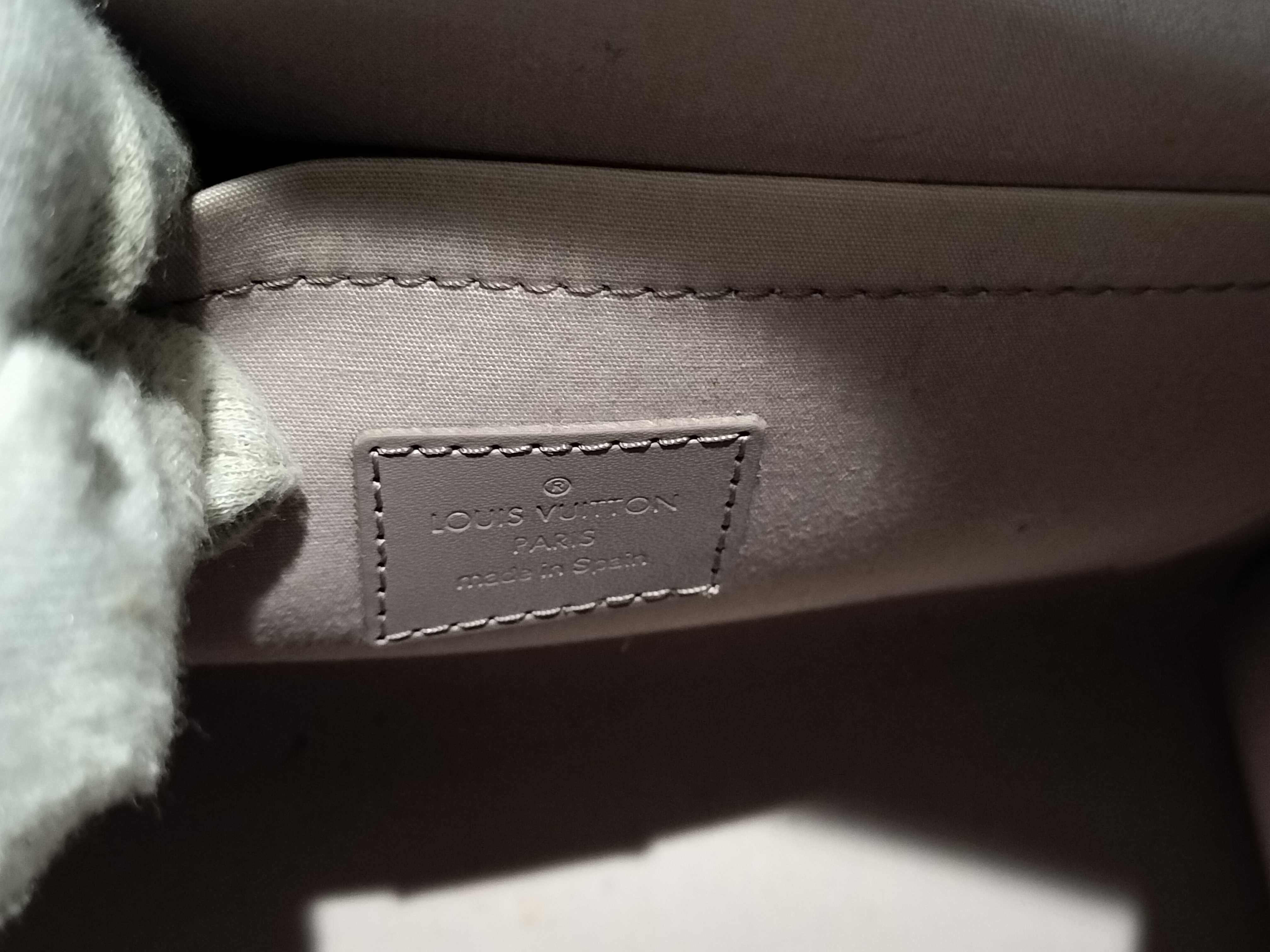 Epi Croisette PM Handbag — view 12