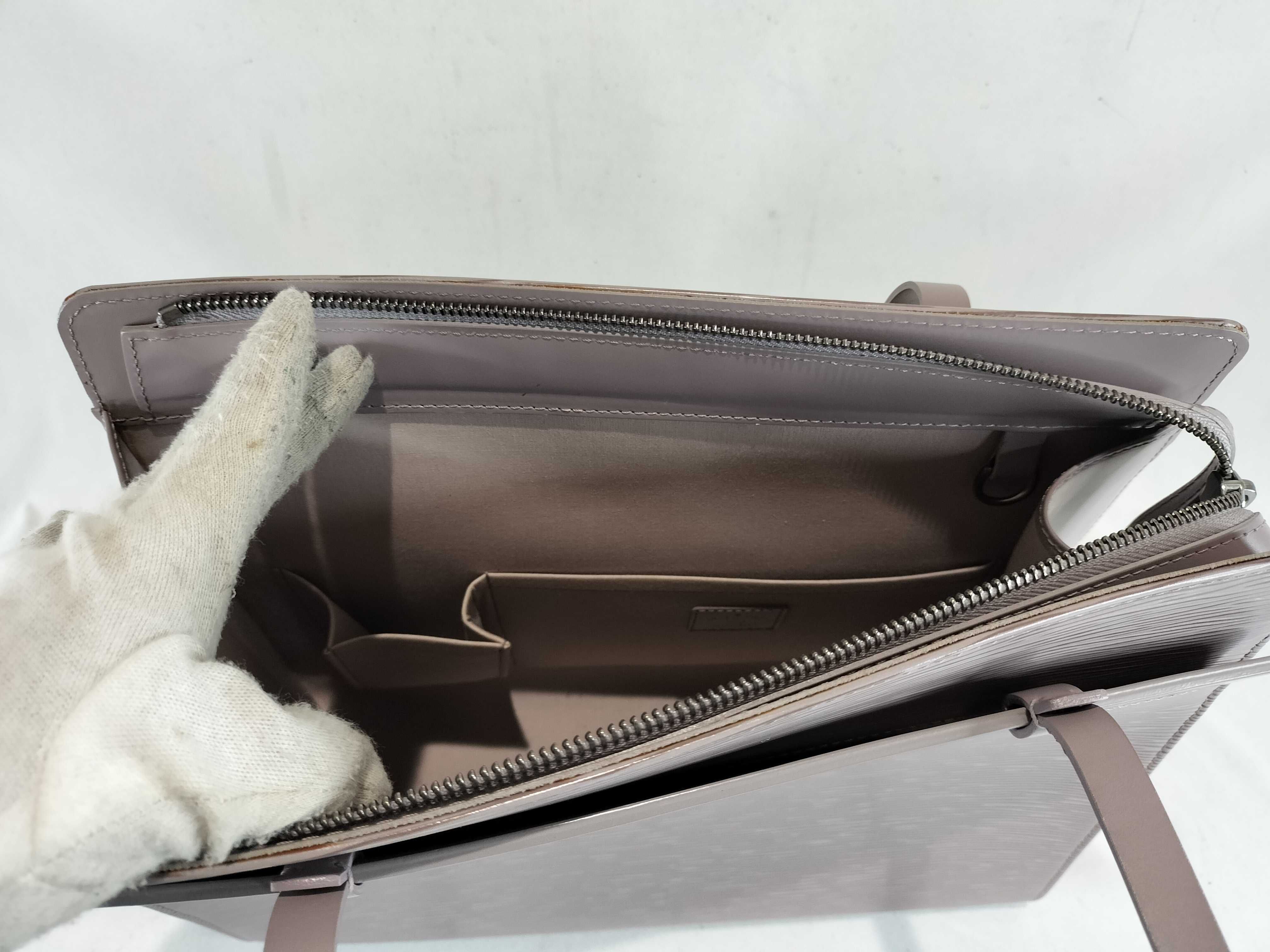 Epi Croisette PM Handbag — view 10