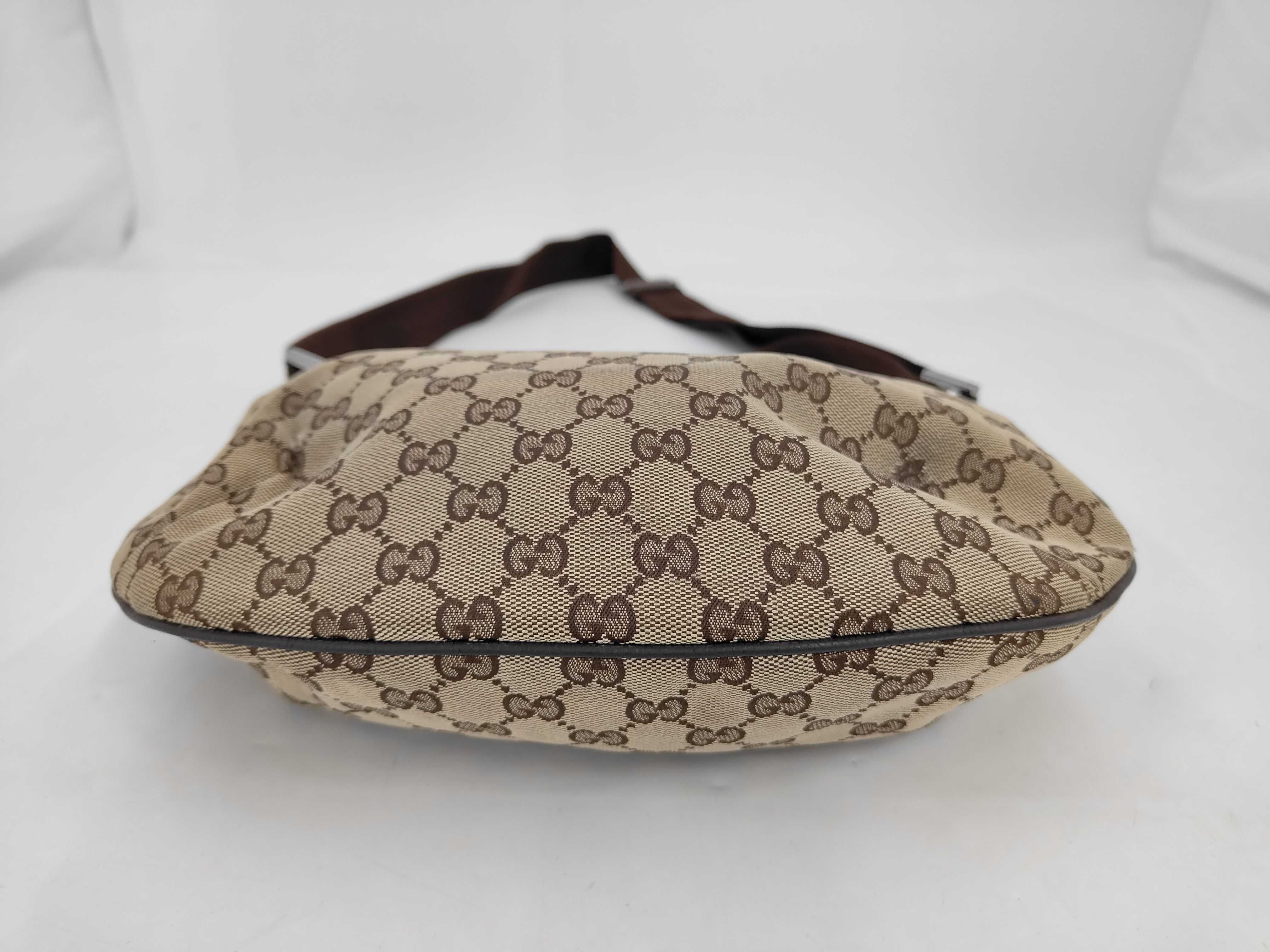 GG Canvas x Leather Shoulder Bag — view 3