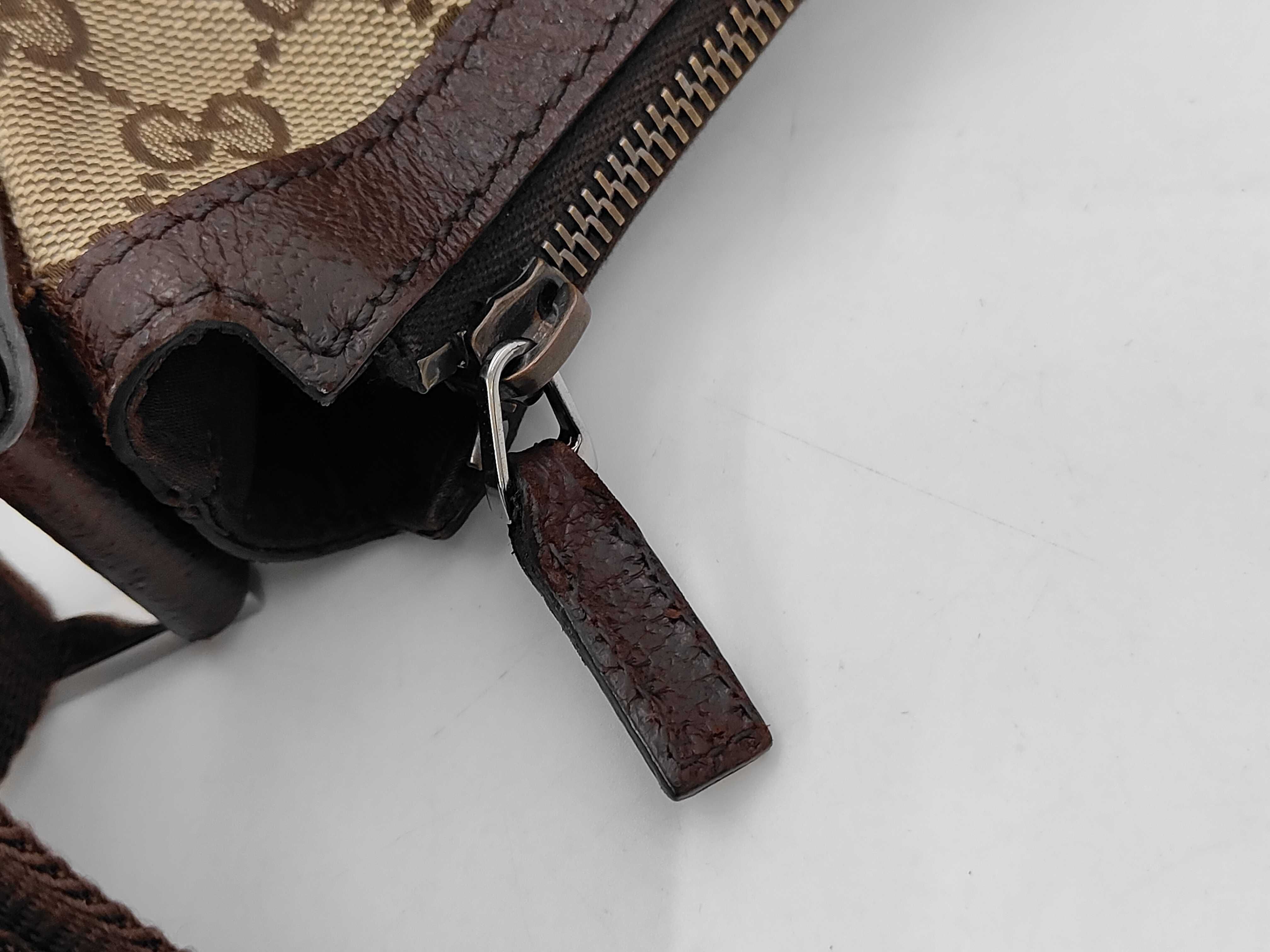 GG Canvas x Leather Shoulder Bag — view 8