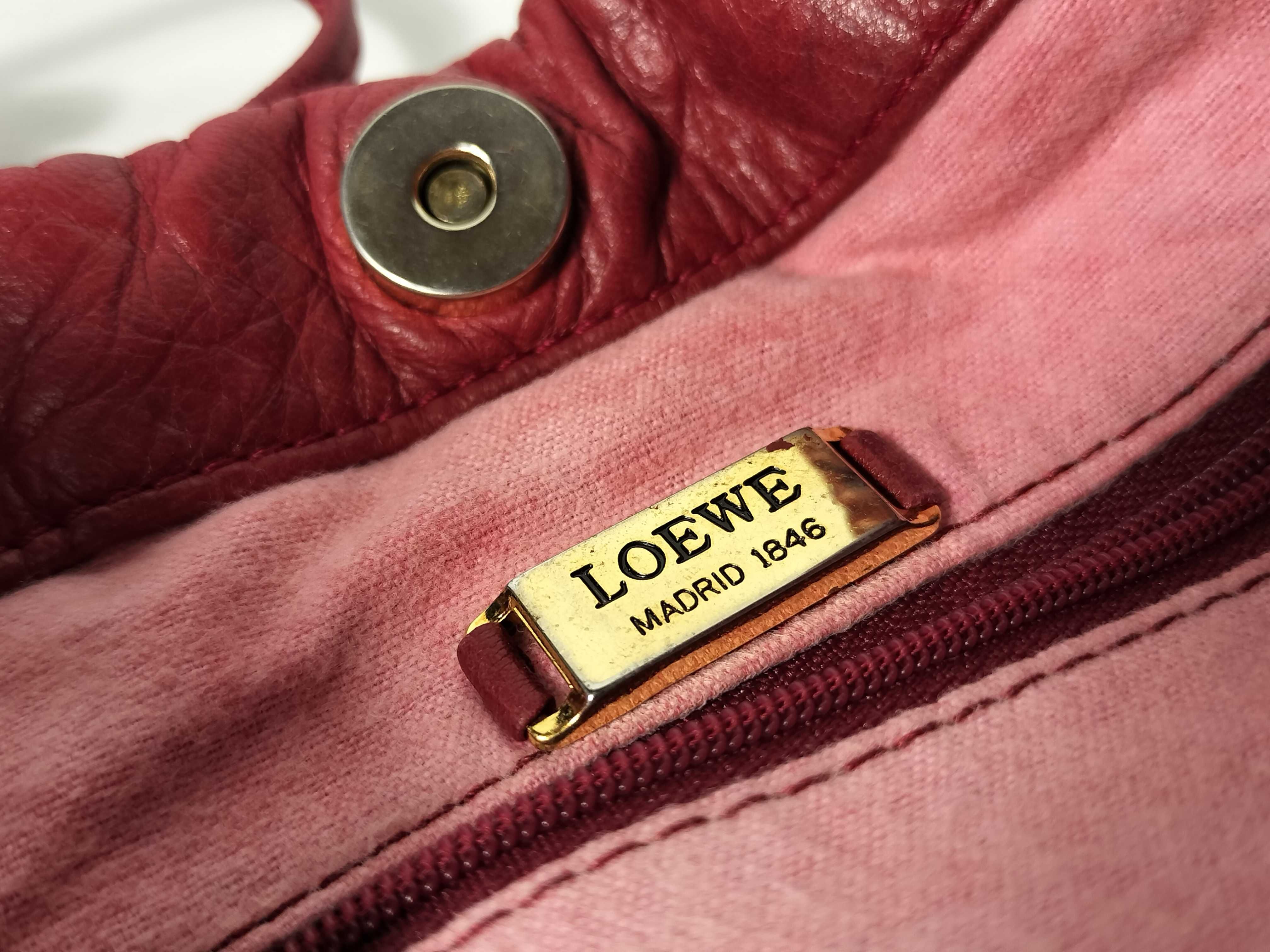 Anagram Shoulder Bag — view 9