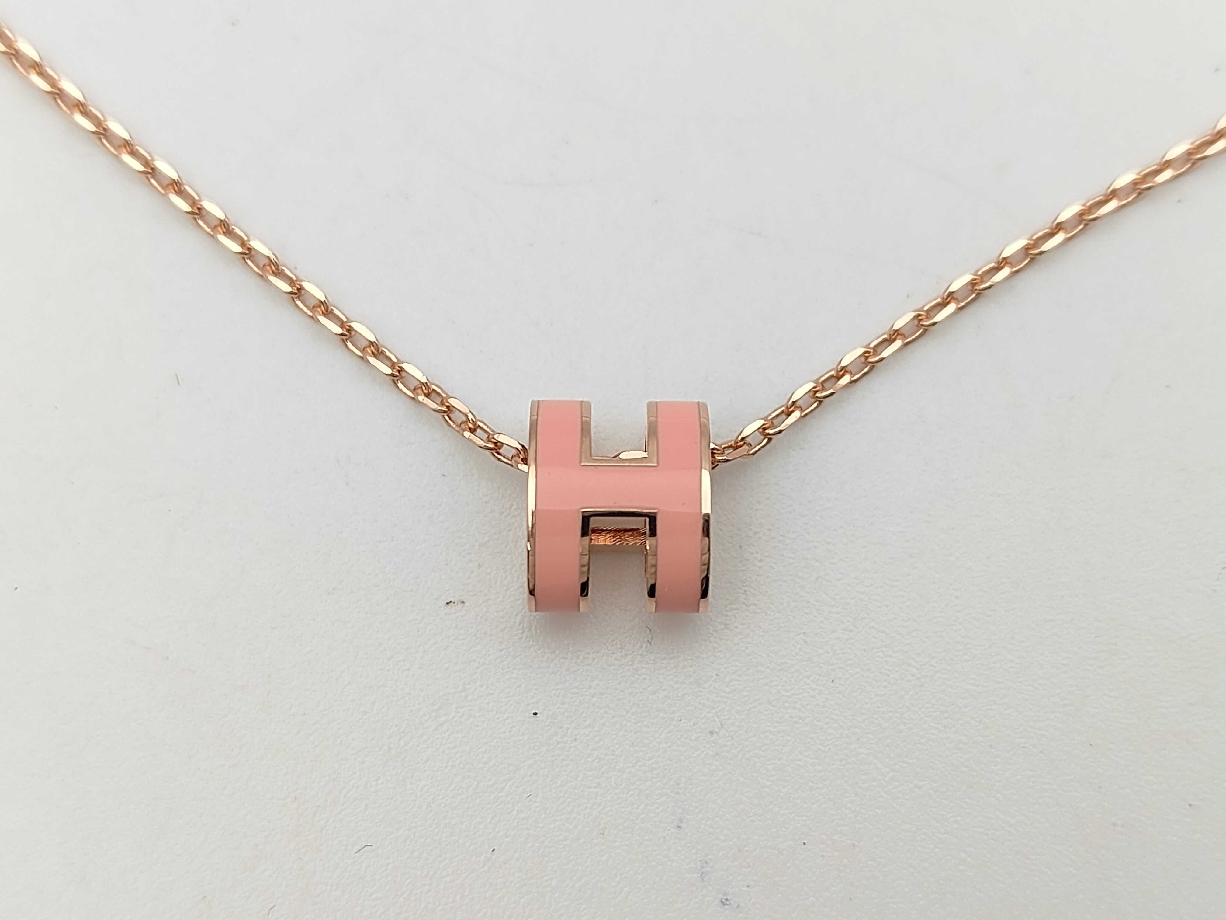 Poche Up Pop H Necklace — view 2