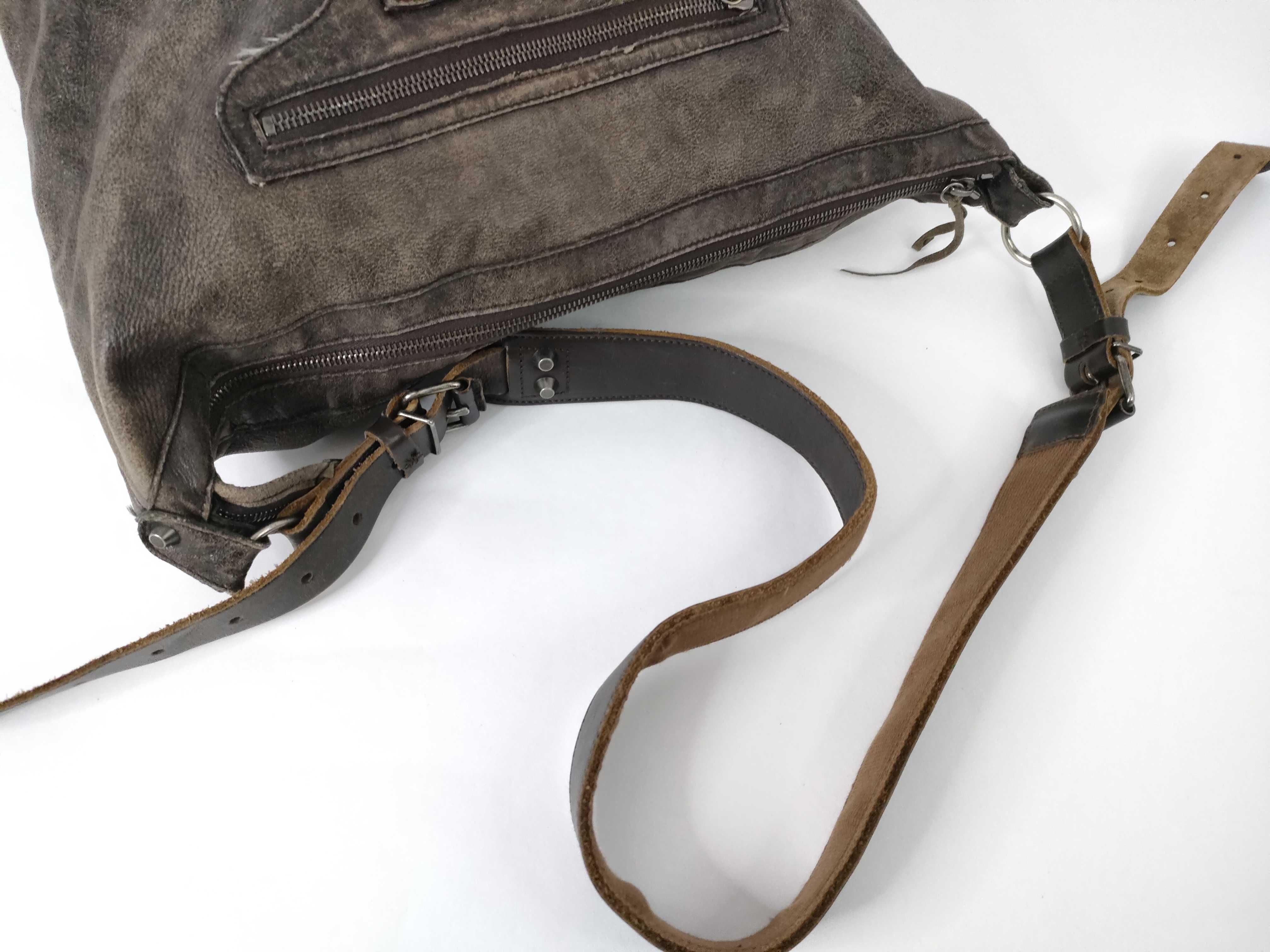 City Shoulder Bag — view 3