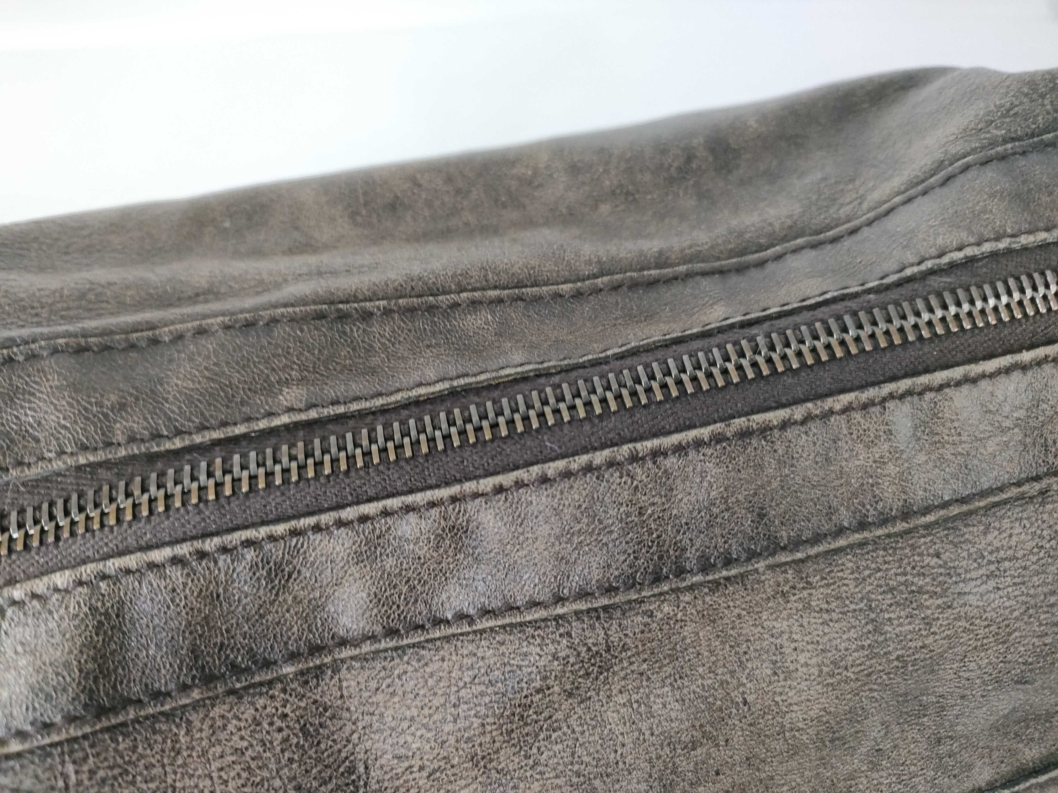 City Shoulder Bag — view 8