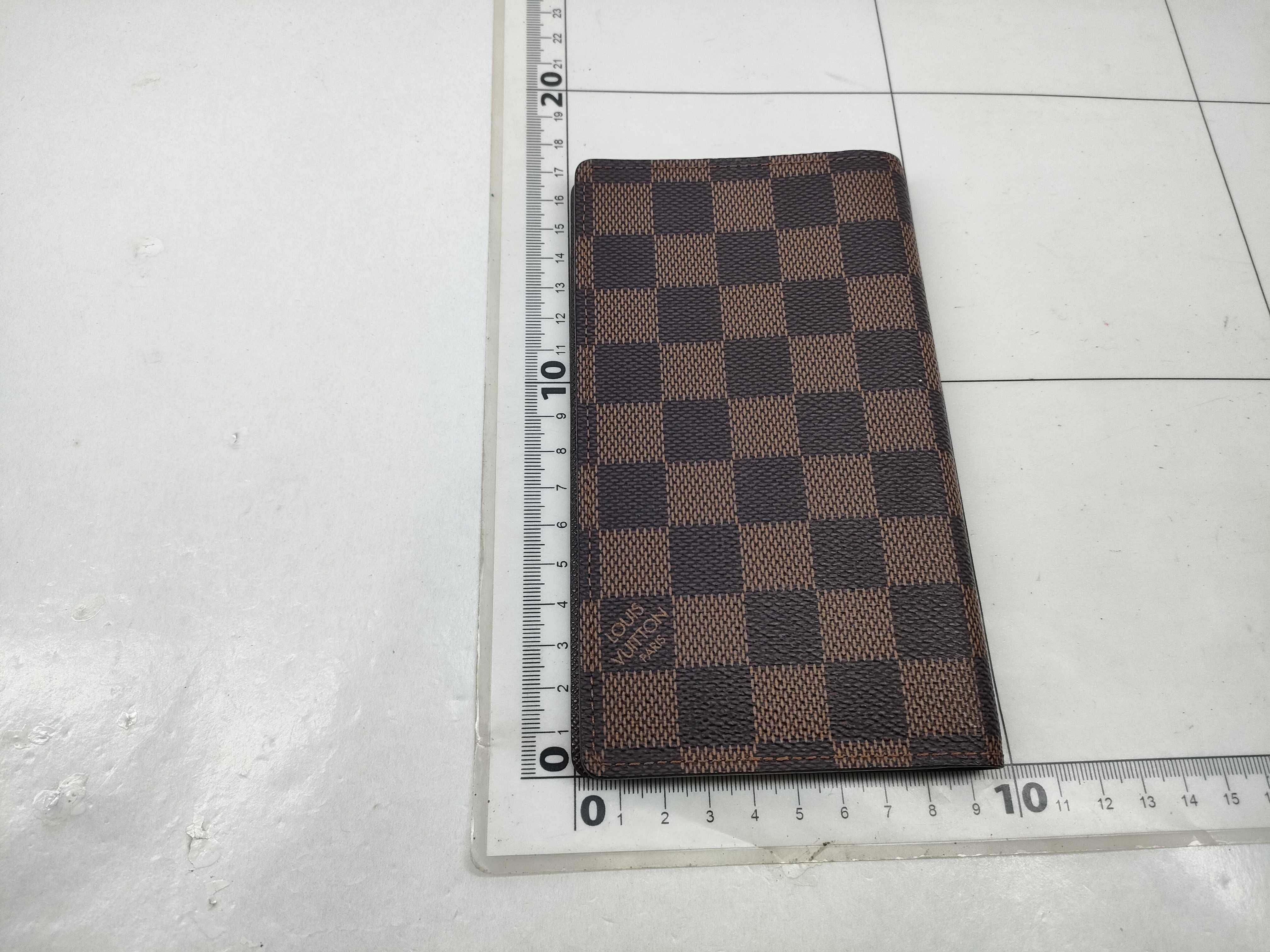 Damier Agenda Poche Bi-fold Wallet CA0049 — view 2