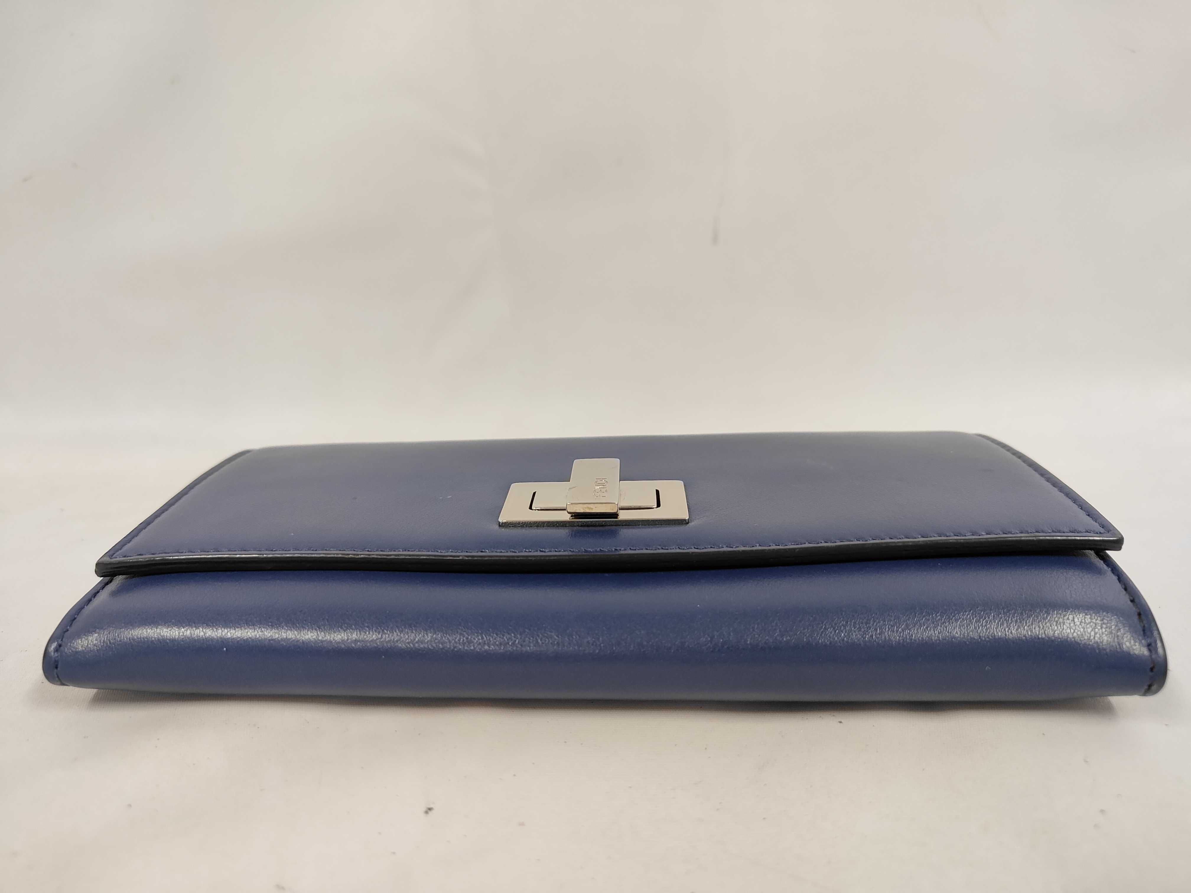 Peekaboo 8M0377 Blue Leather Long Wallet — view 4