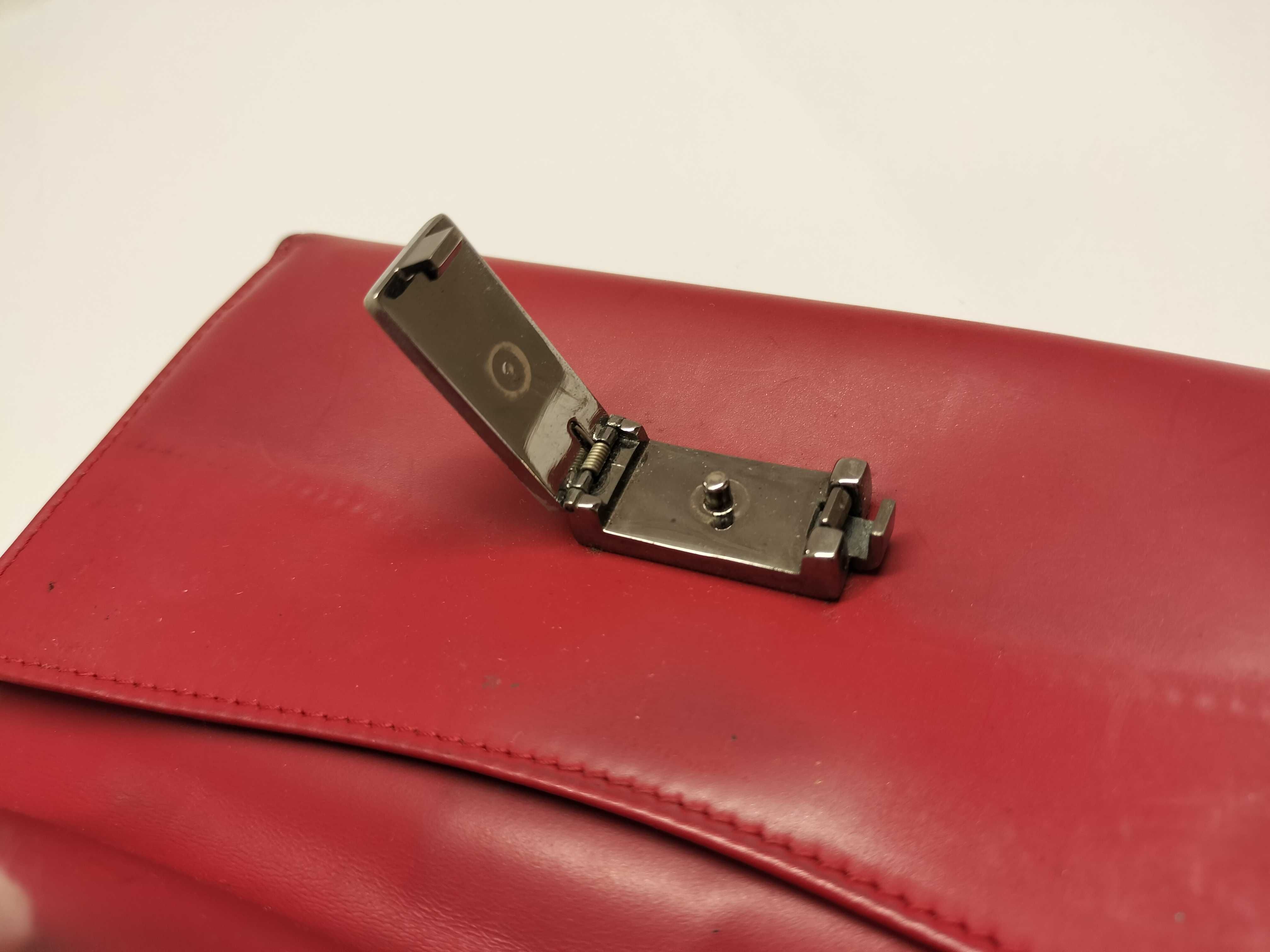 long wallet — view 13