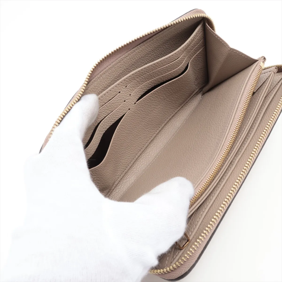 Bicolor Monogram Empreinte Zippy Wallet M69794 Tourtrell Crème Round Zip Wallet (RFID detected) — view 5