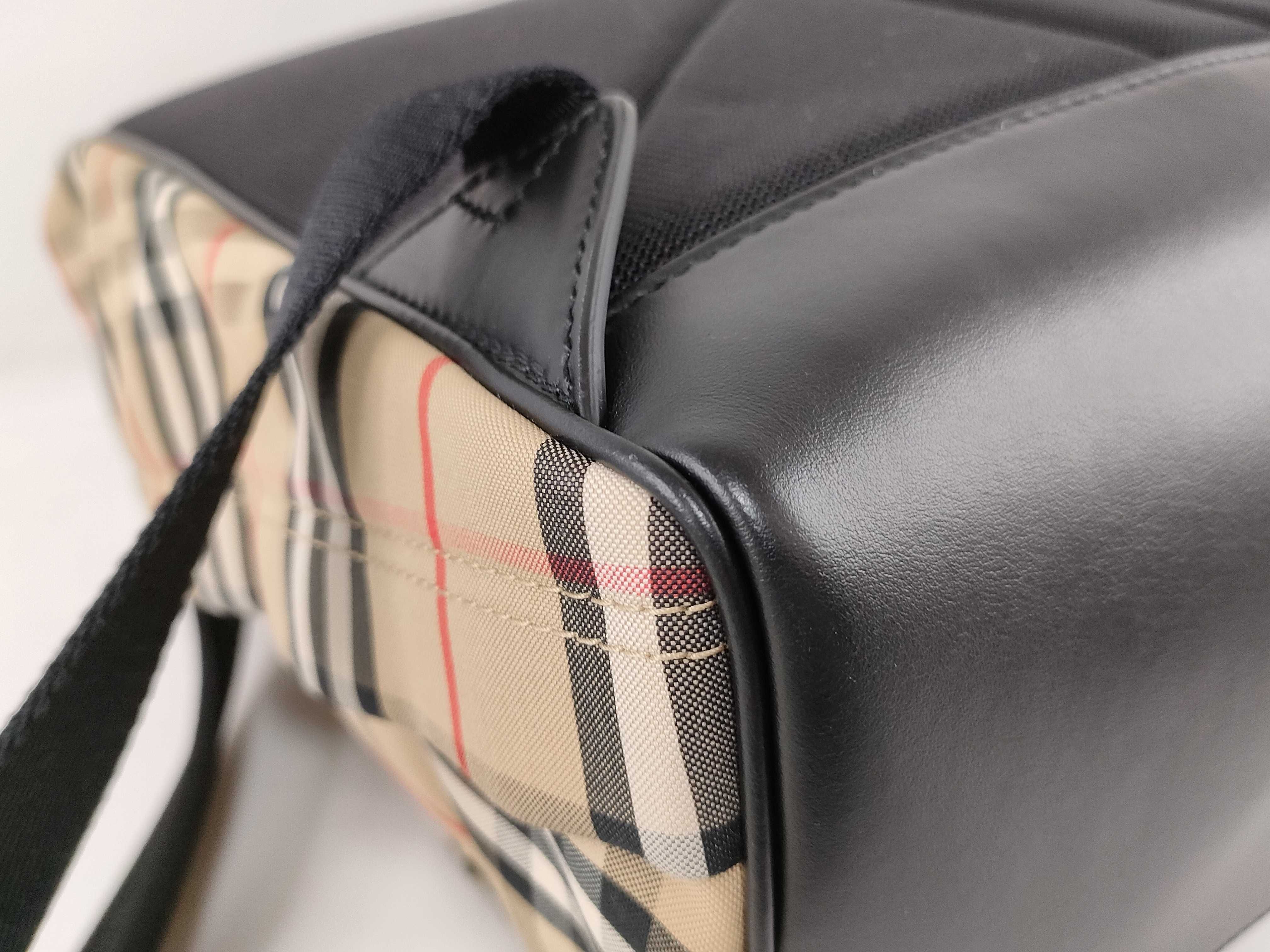 Check Backpack — view 4