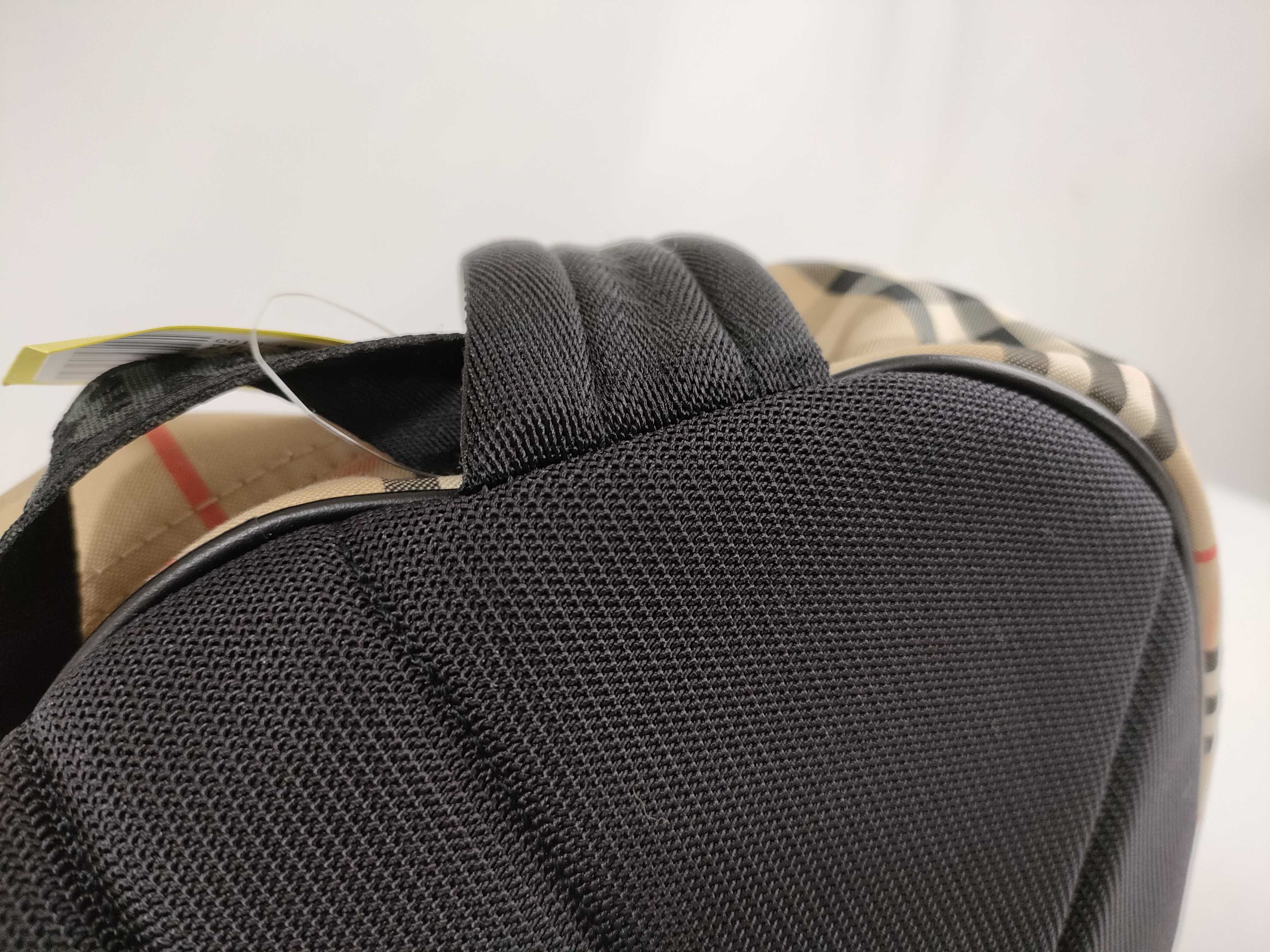 Check Backpack — view 5