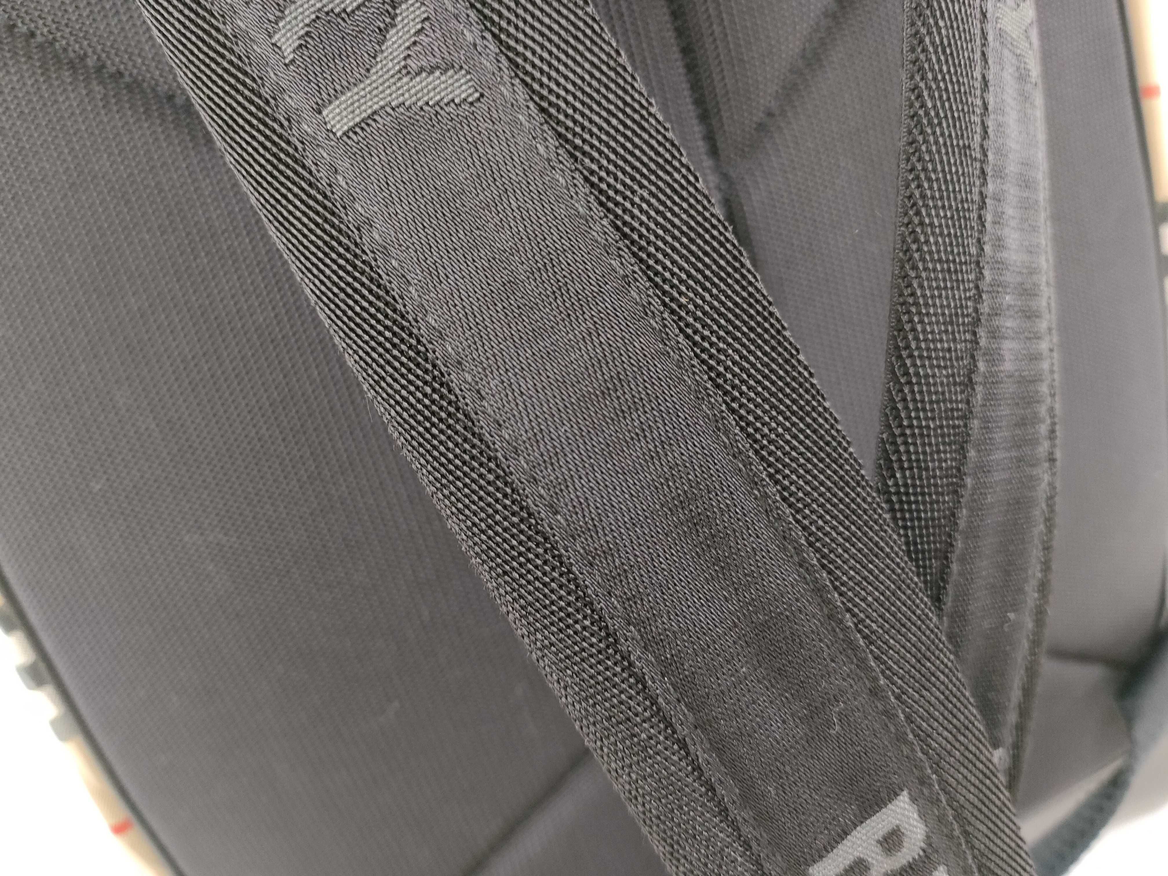 Check Backpack — view 7