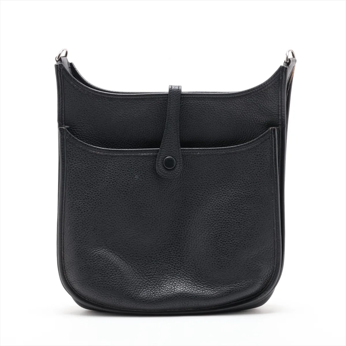 Evelyne II 29 PM, Taurillon Clemence leather, black, silver hardware, stamp unknown. — view 2