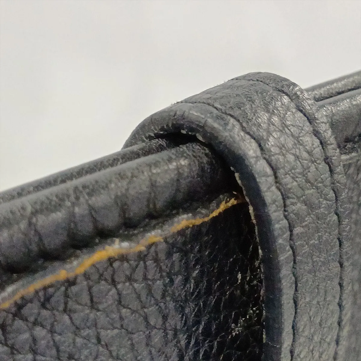 Evelyne II 29 PM, Taurillon Clemence leather, black, silver hardware, stamp unknown. — view 9