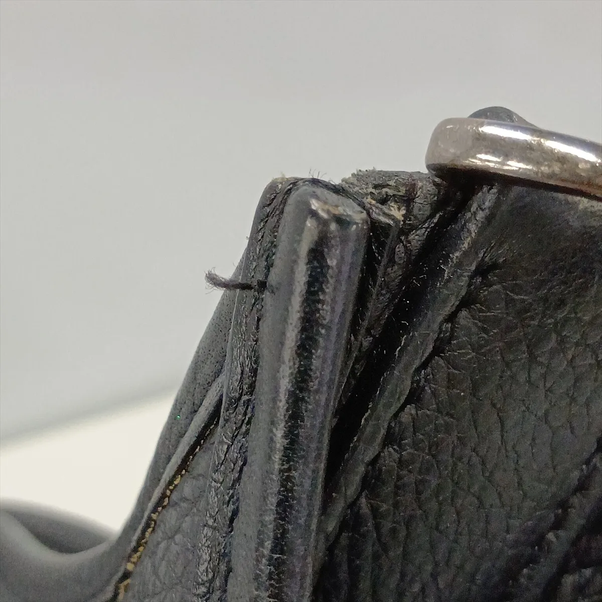 Evelyne II 29 PM, Taurillon Clemence leather, black, silver hardware, stamp unknown. — view 10
