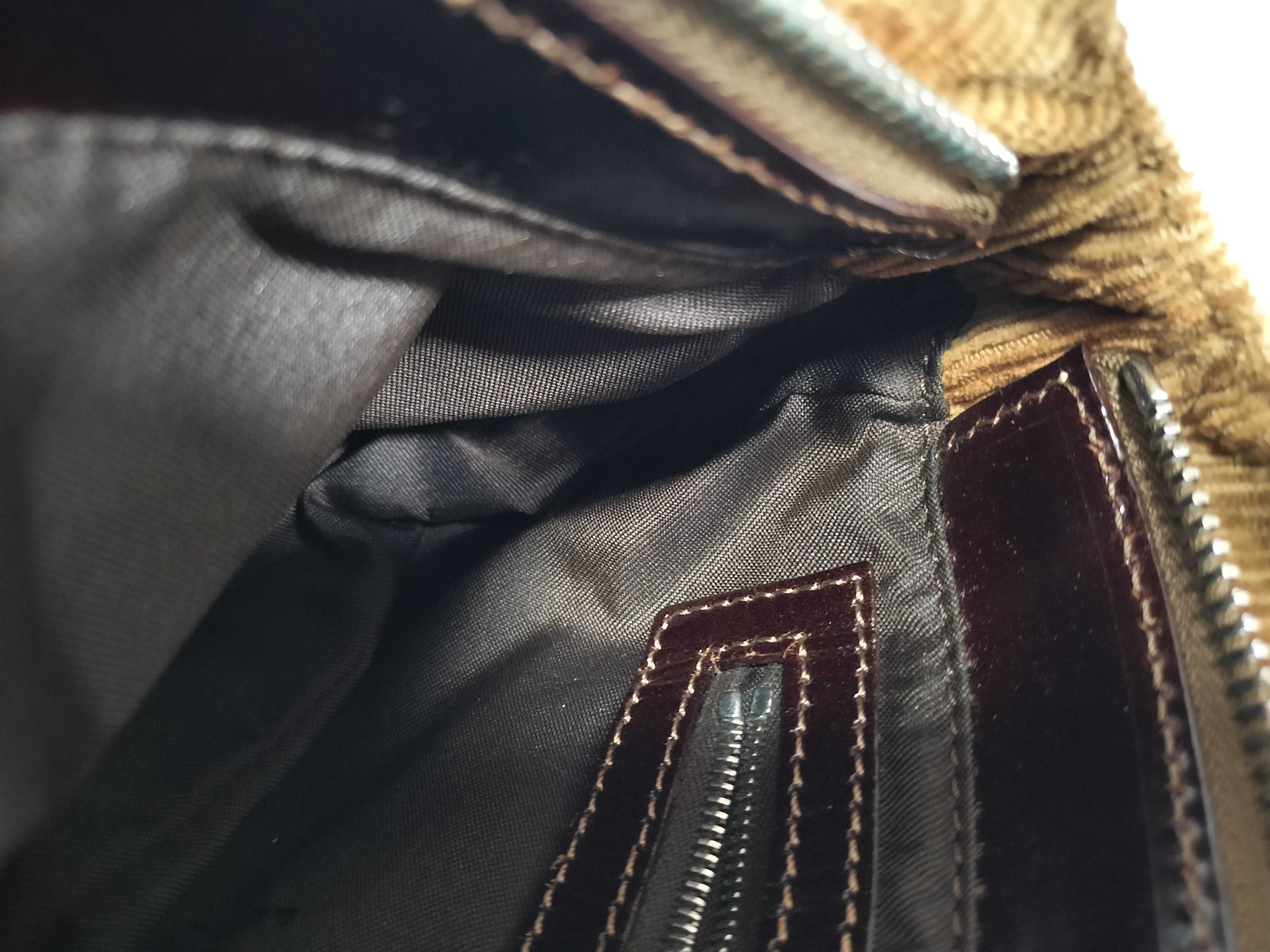 Mamma Fendi Mamma Bucket Shoulder Bag — view 13