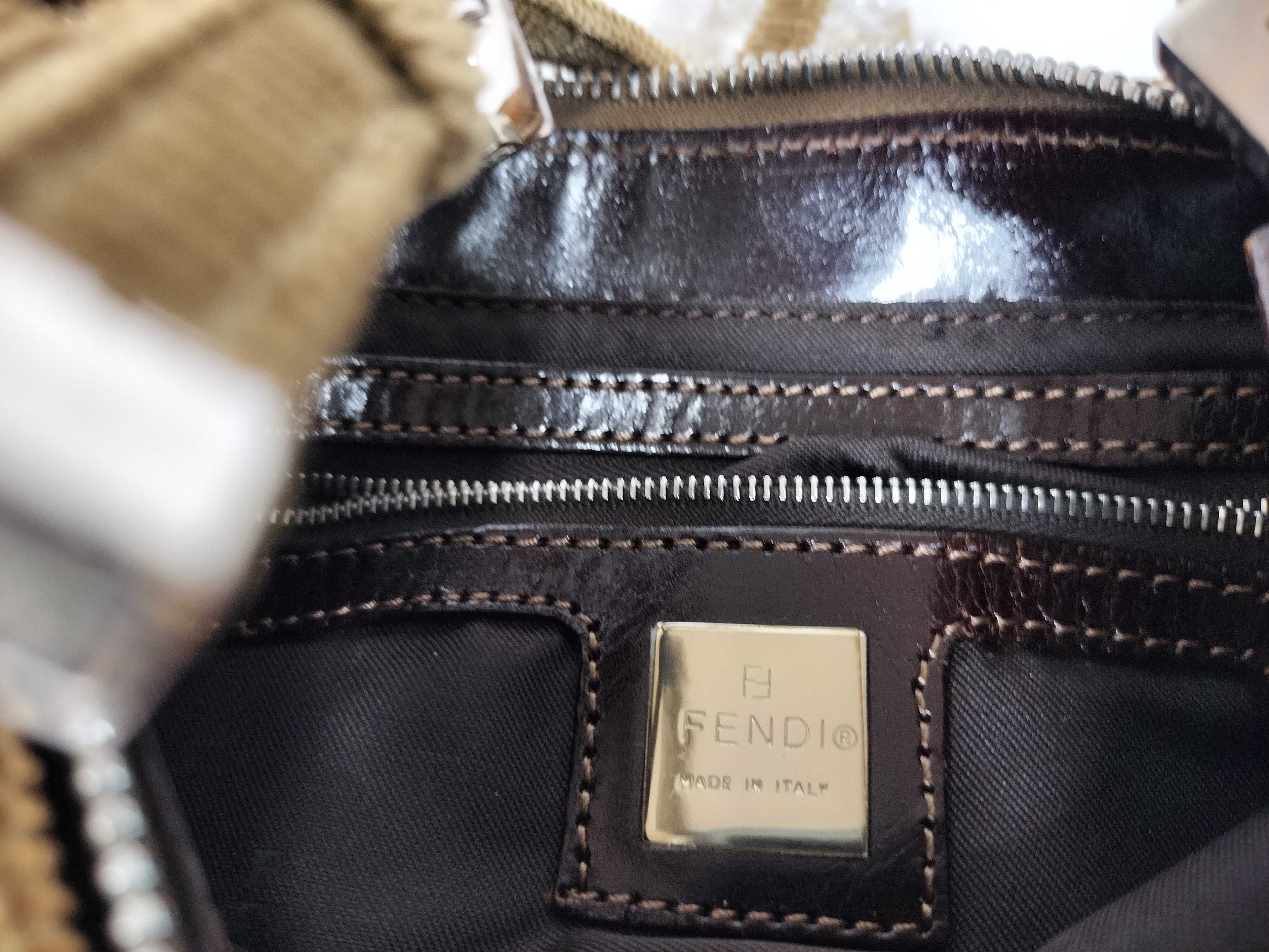 Mamma Fendi Mamma Bucket Shoulder Bag — view 14