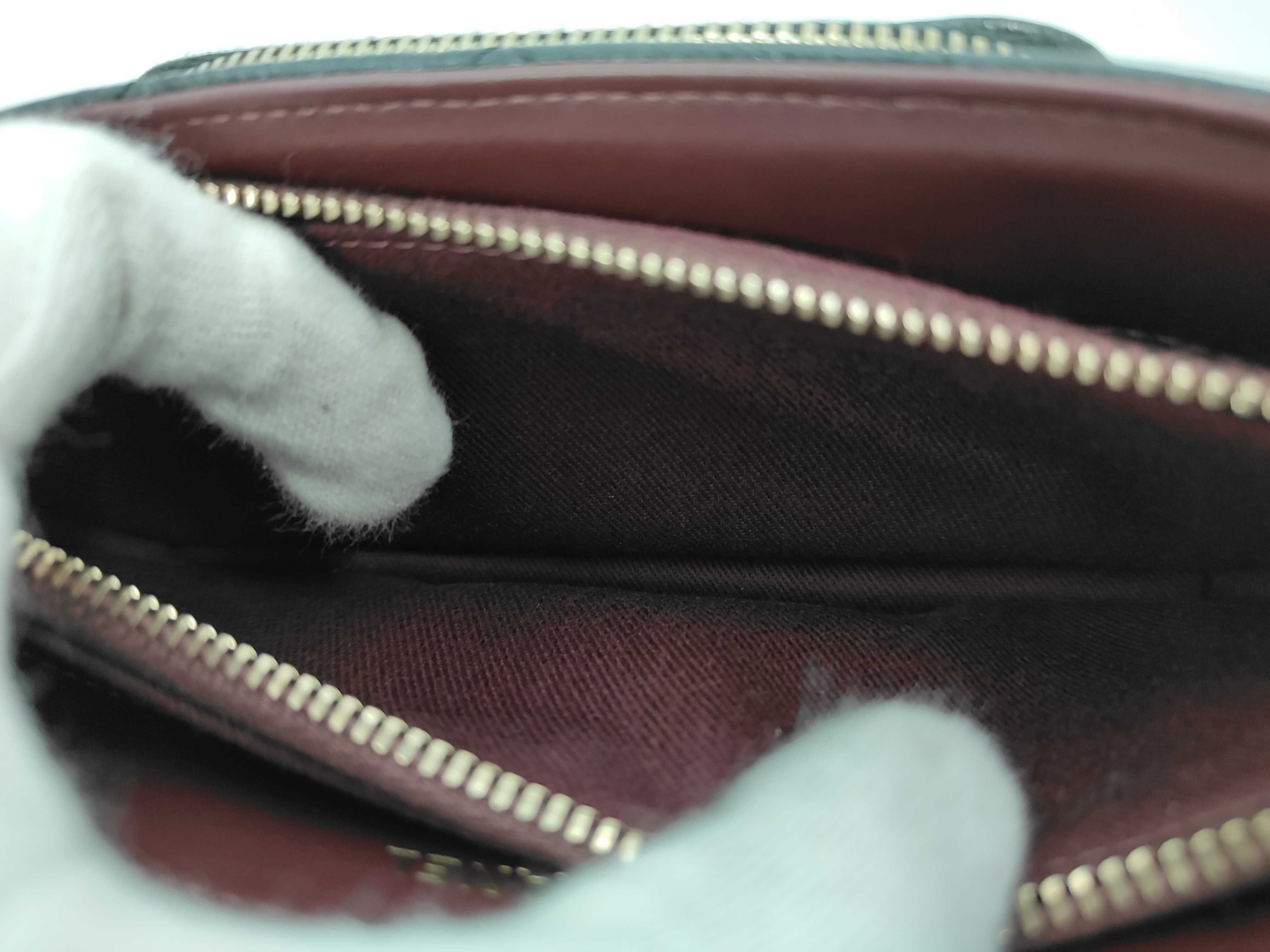 Phone Case Chain Shoulder Bag Caviar Leather AP2916 U8HU5027 Shoulder Bag — view 10