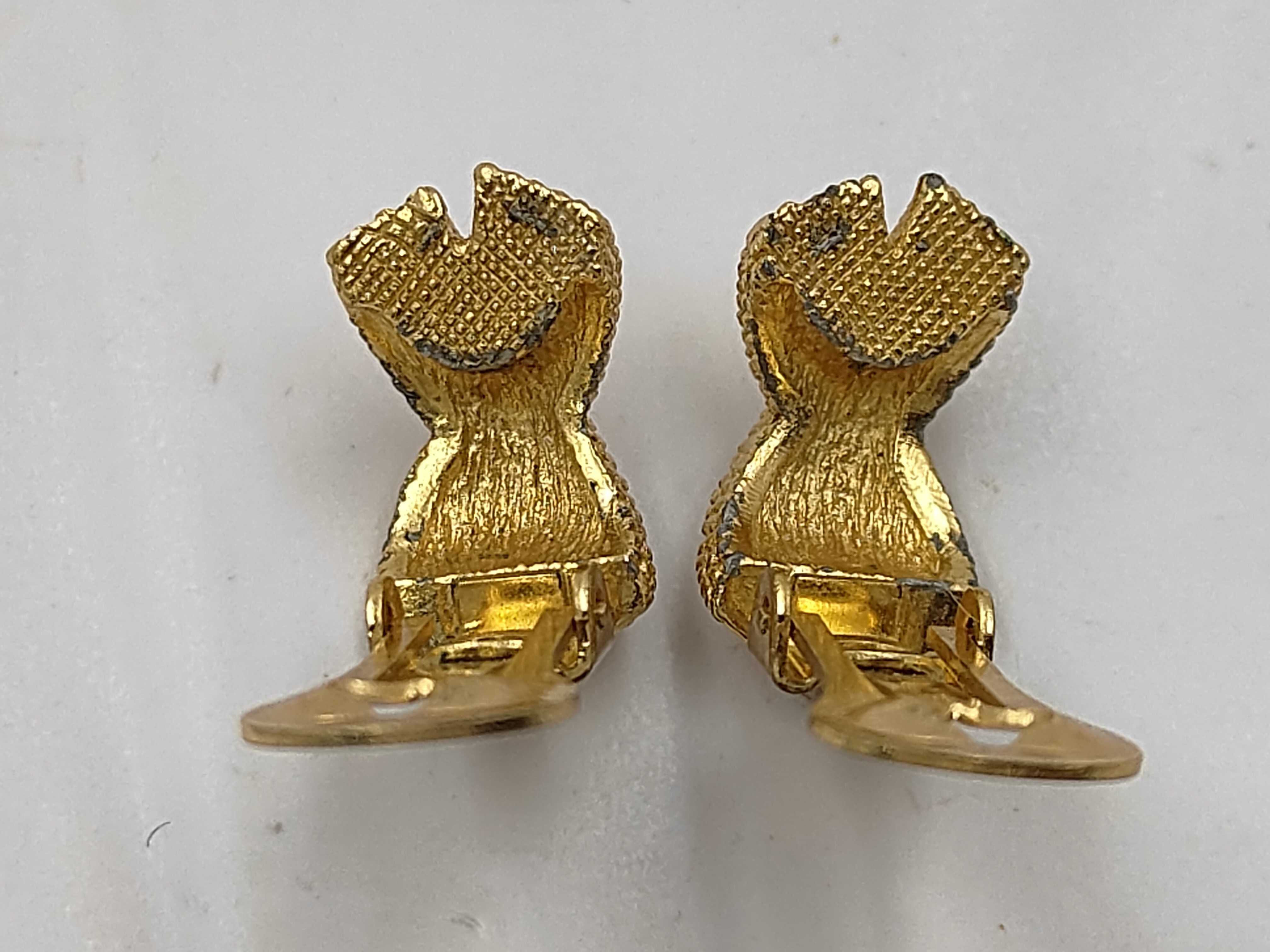 earrings — view 2