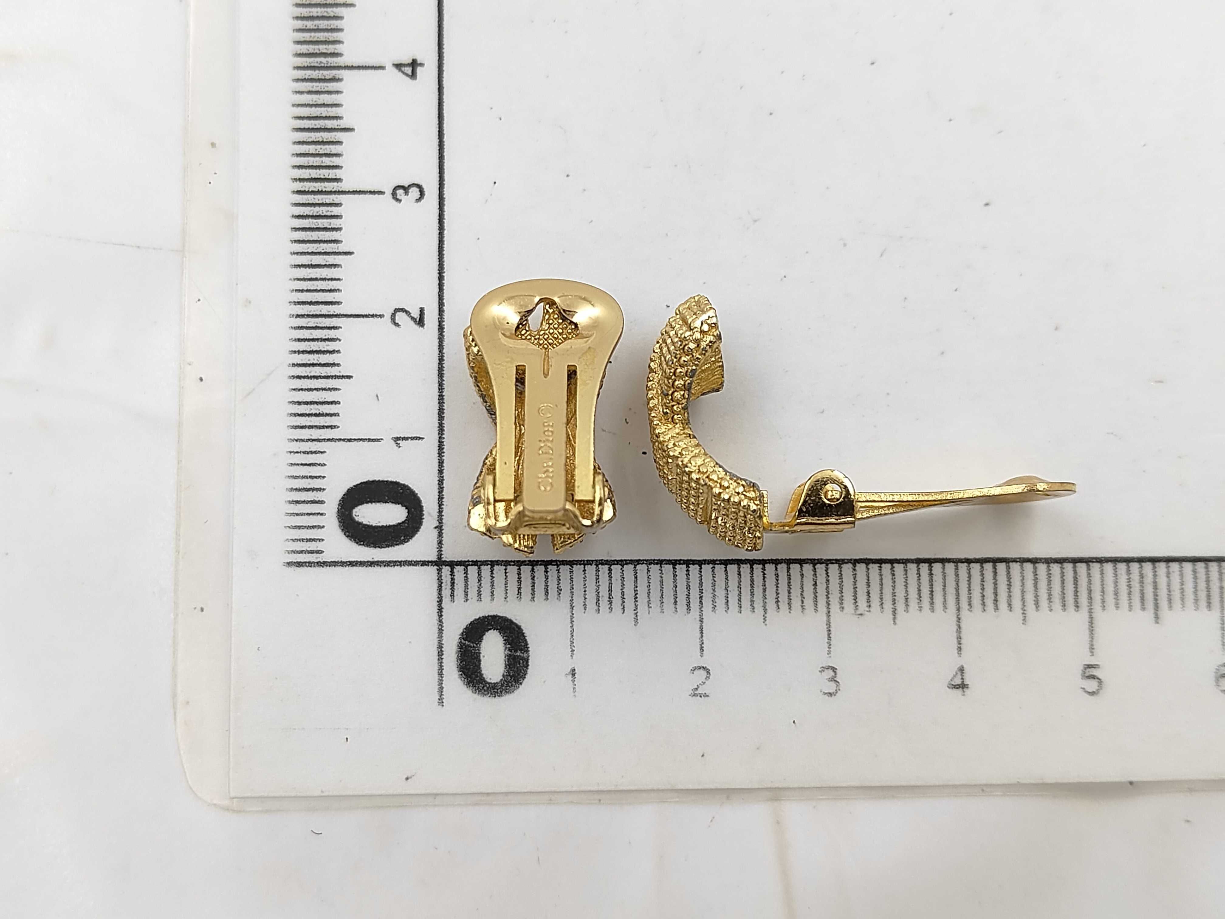 earrings — view 6