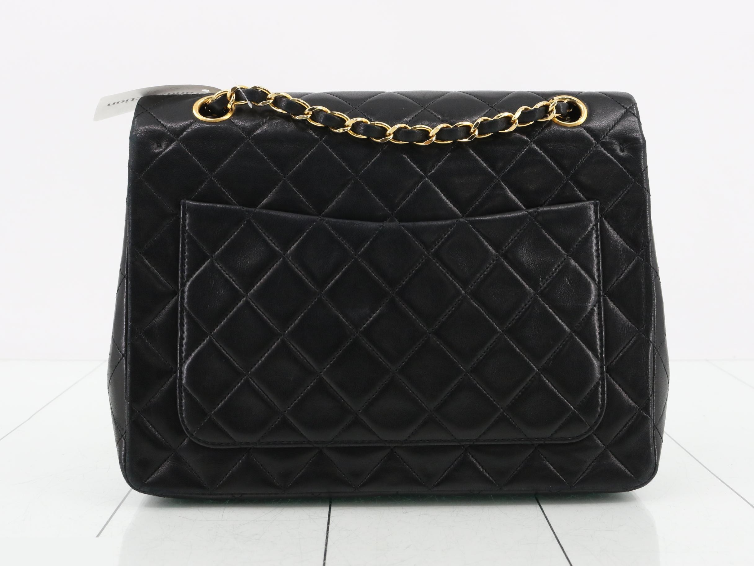 Matelassé (bag) - Chain Shoulder Bag - with original seal and guarantee. — view 2