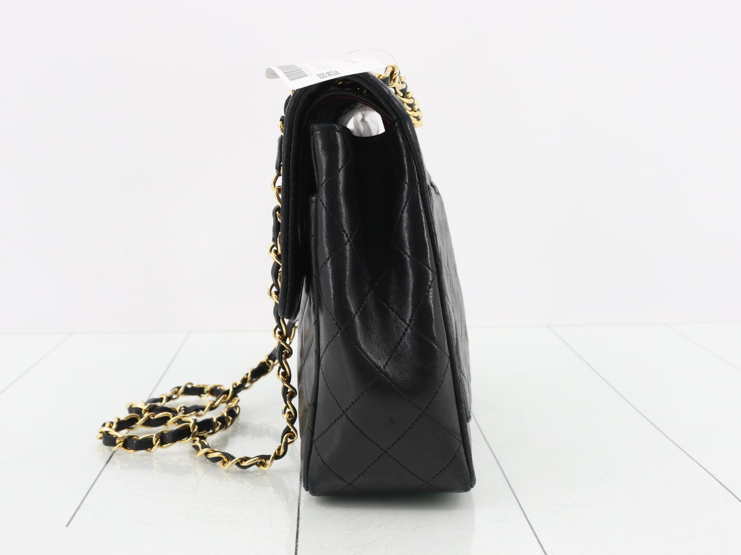 Matelassé (bag) - Chain Shoulder Bag - with original seal and guarantee. — view 3