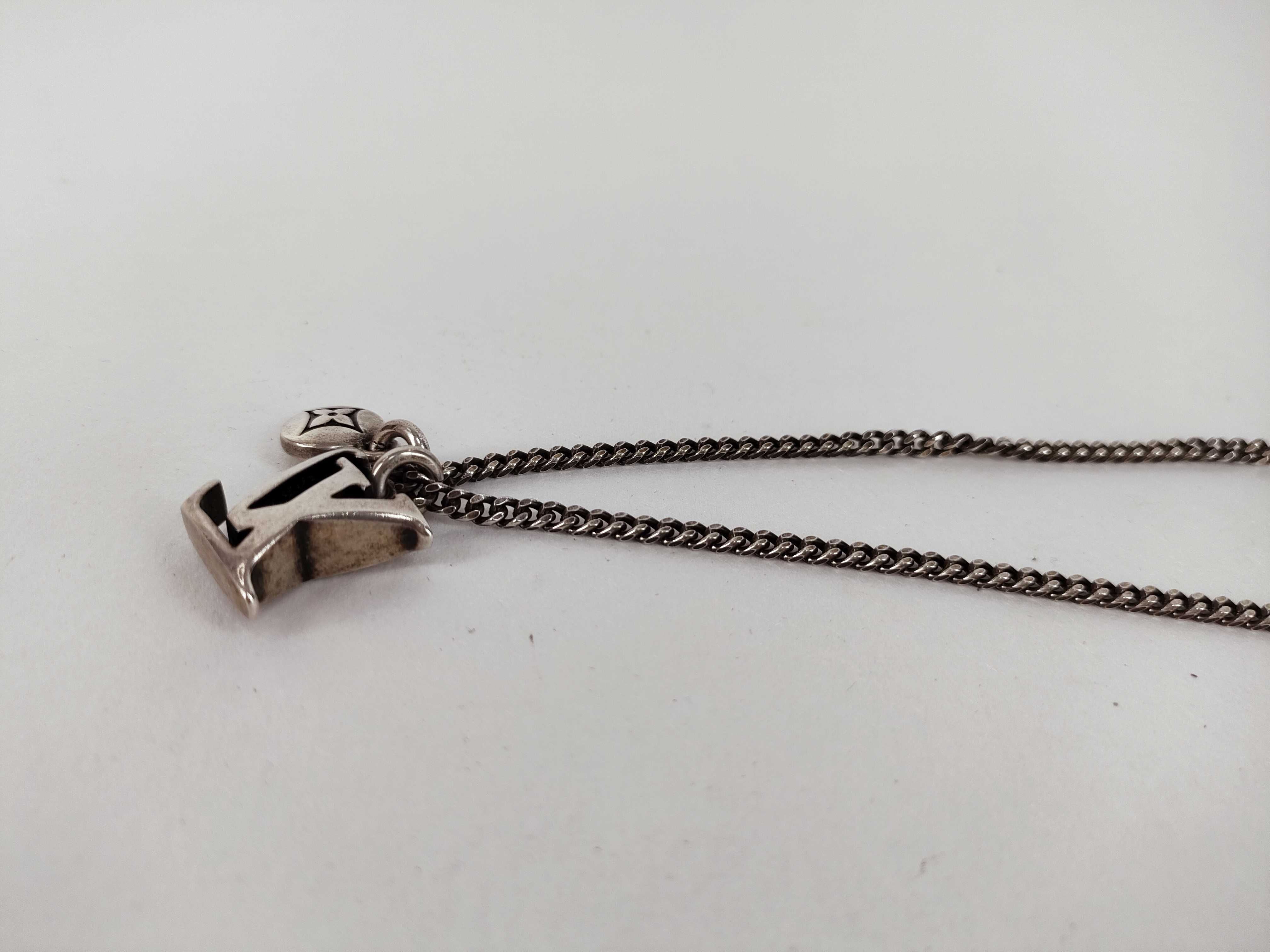 LV Sailor M03188 AK1295 Necklace — view 7
