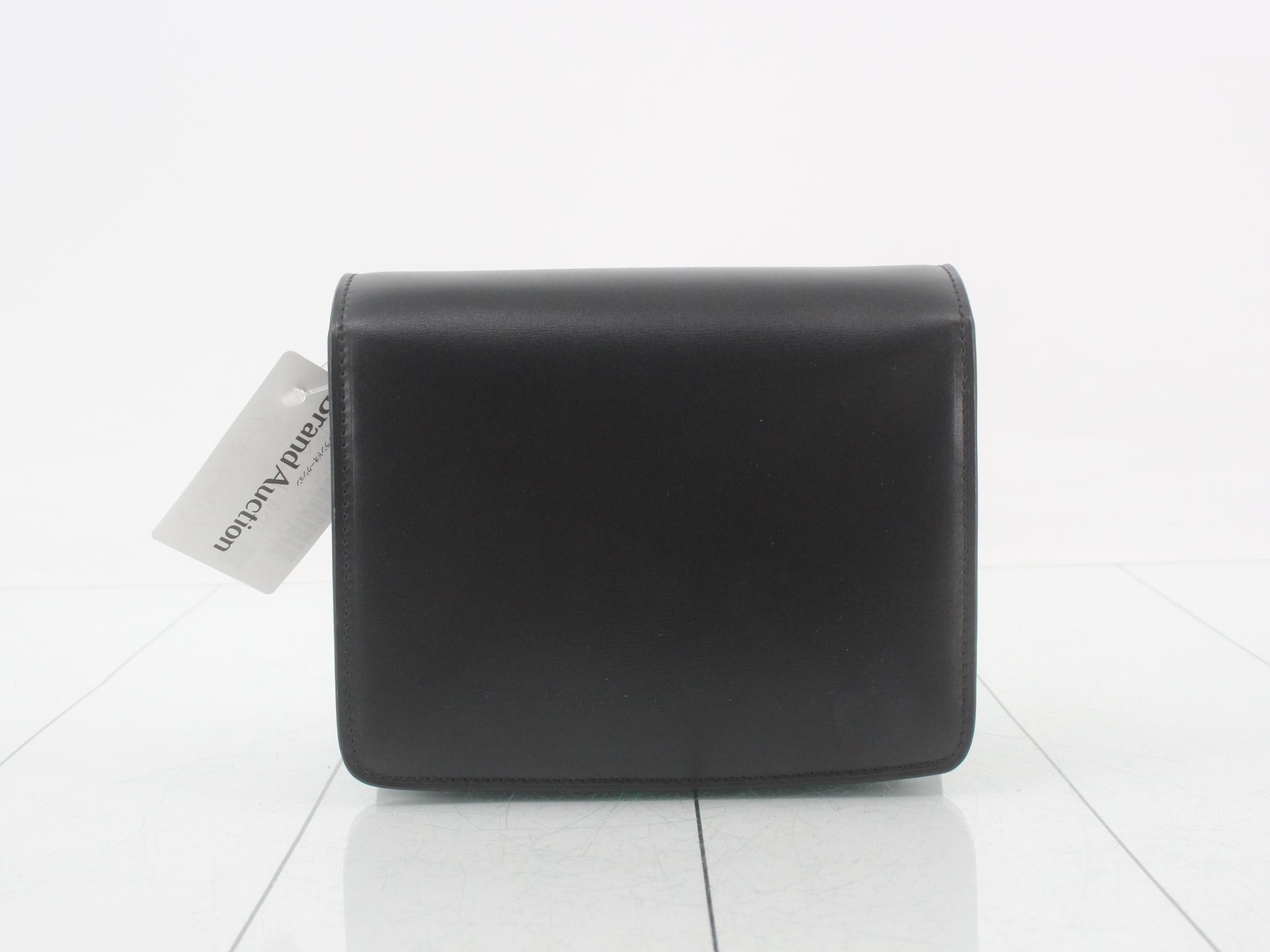 Classic Box Small Leather Shoulder Bag — view 2