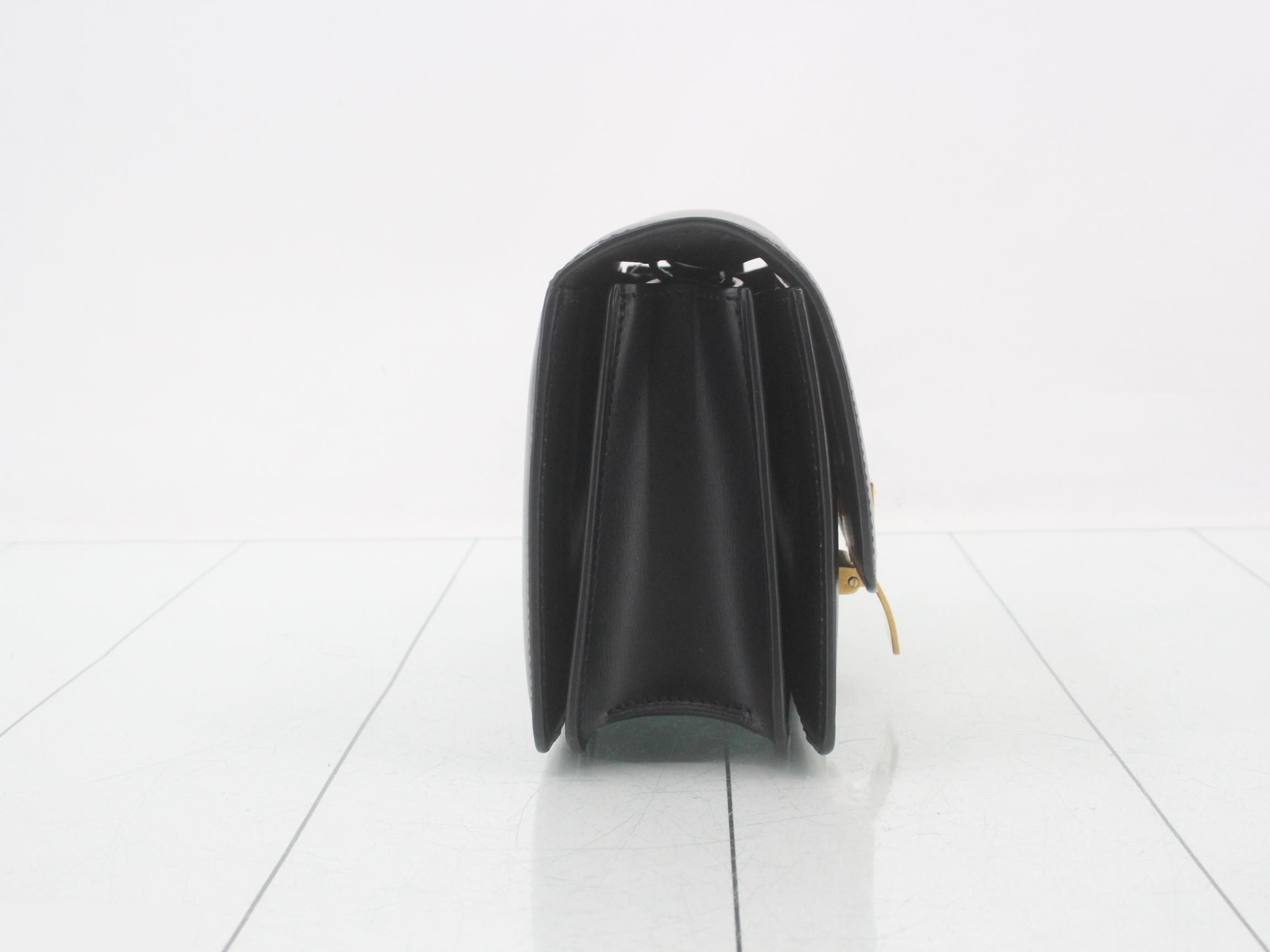 Classic Box Small Leather Shoulder Bag — view 4