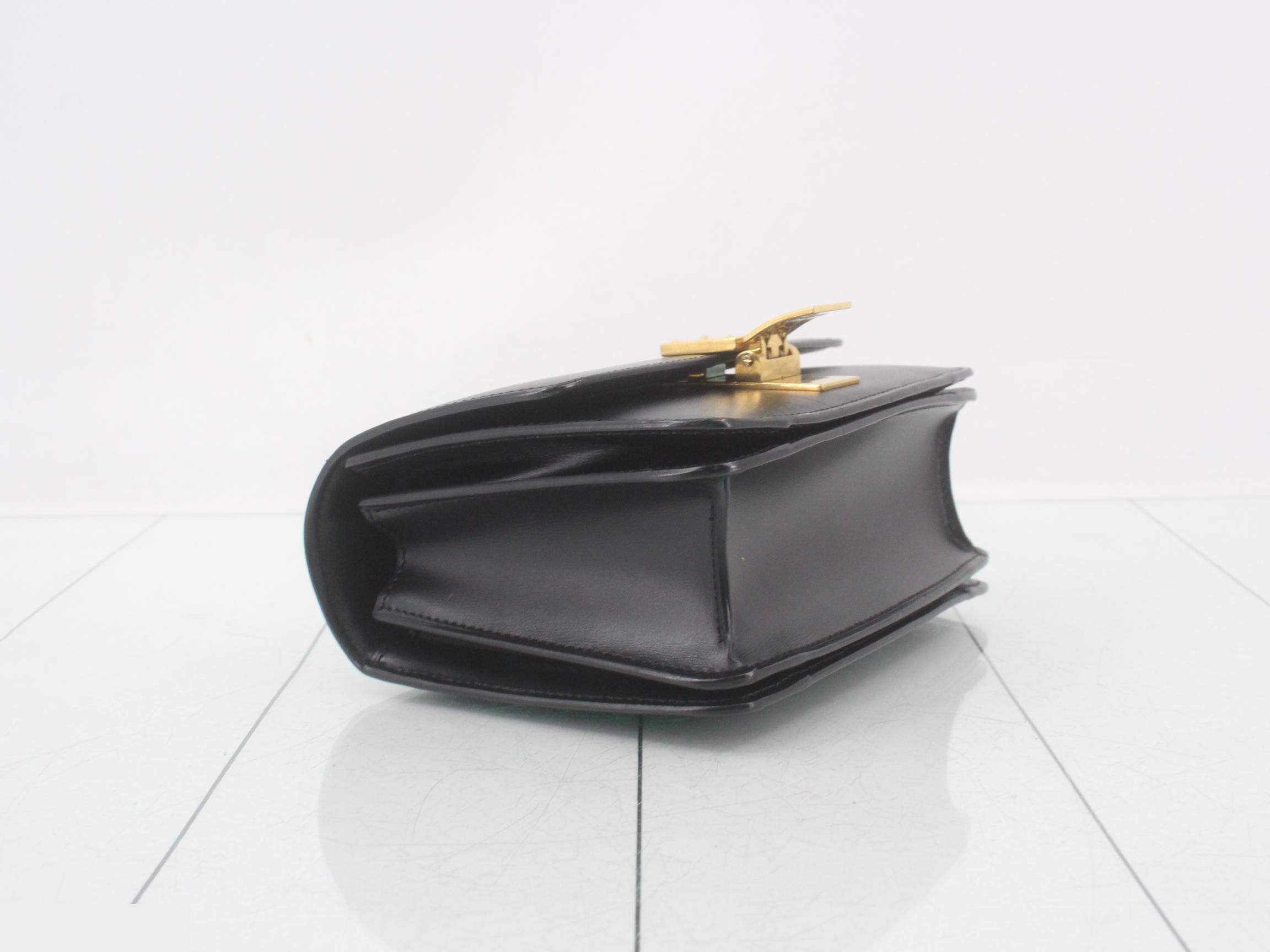 Classic Box Small Leather Shoulder Bag — view 5