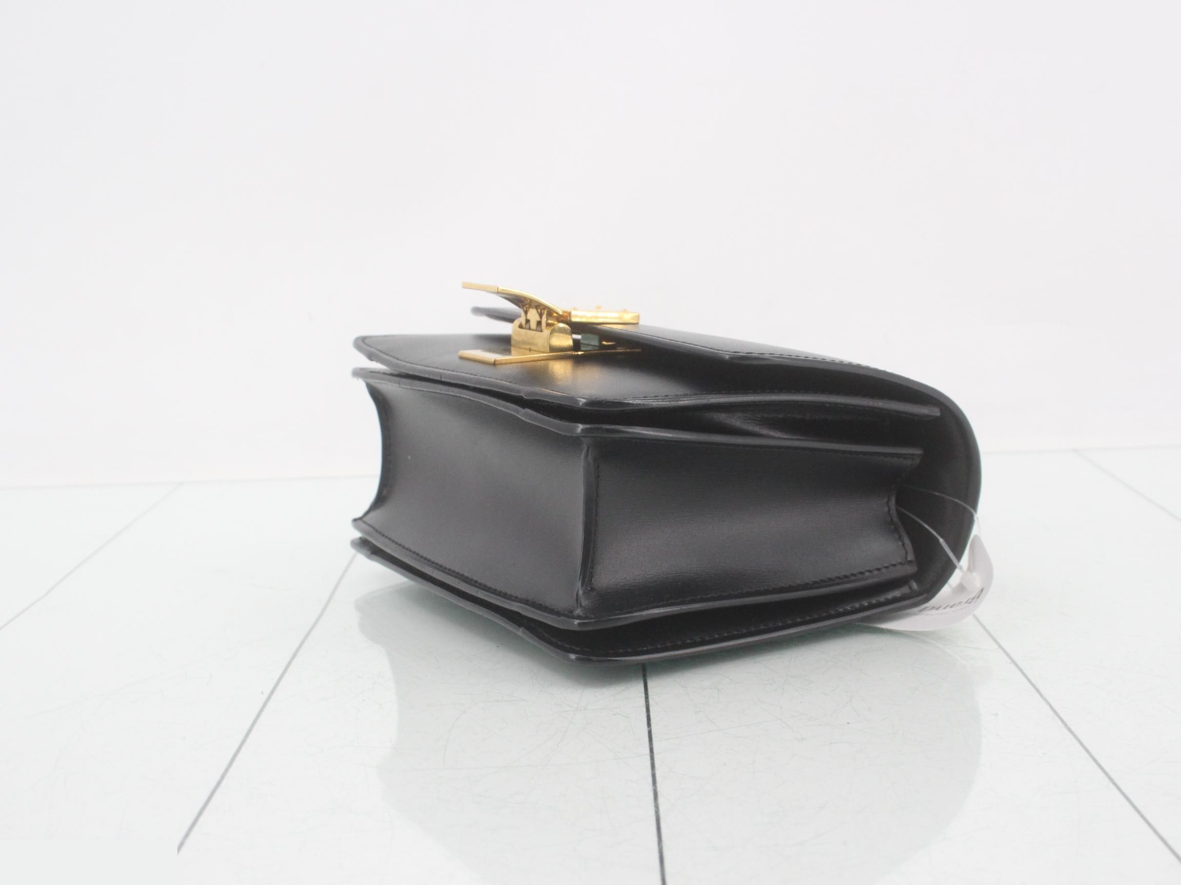 Classic Box Small Leather Shoulder Bag — view 6