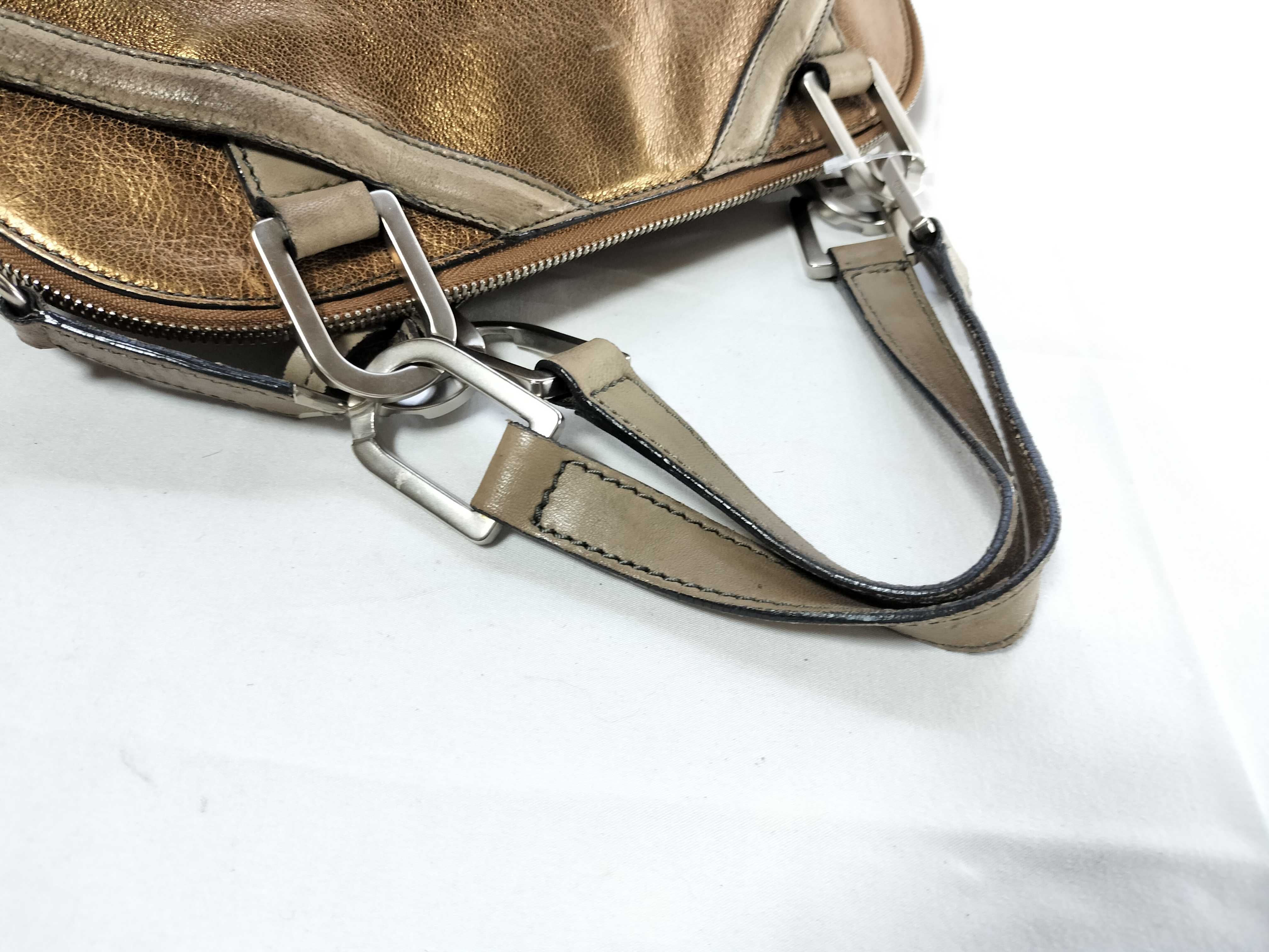 handbag — view 3