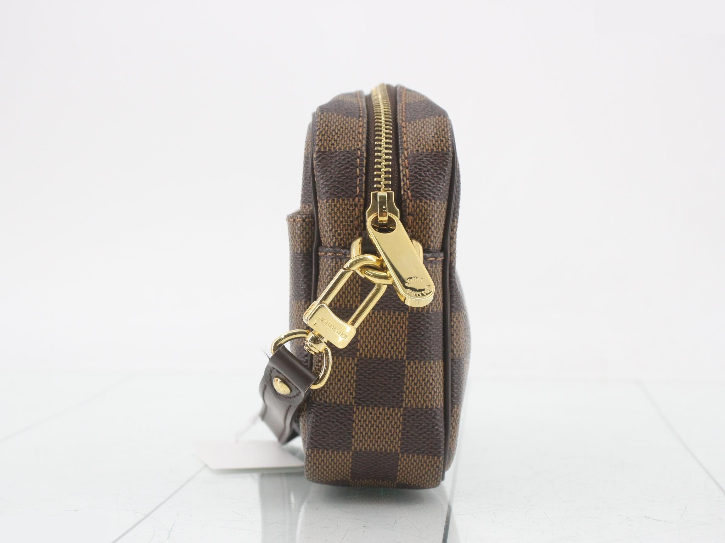 Damier Pochette Billet Macau Second Bag — view 4