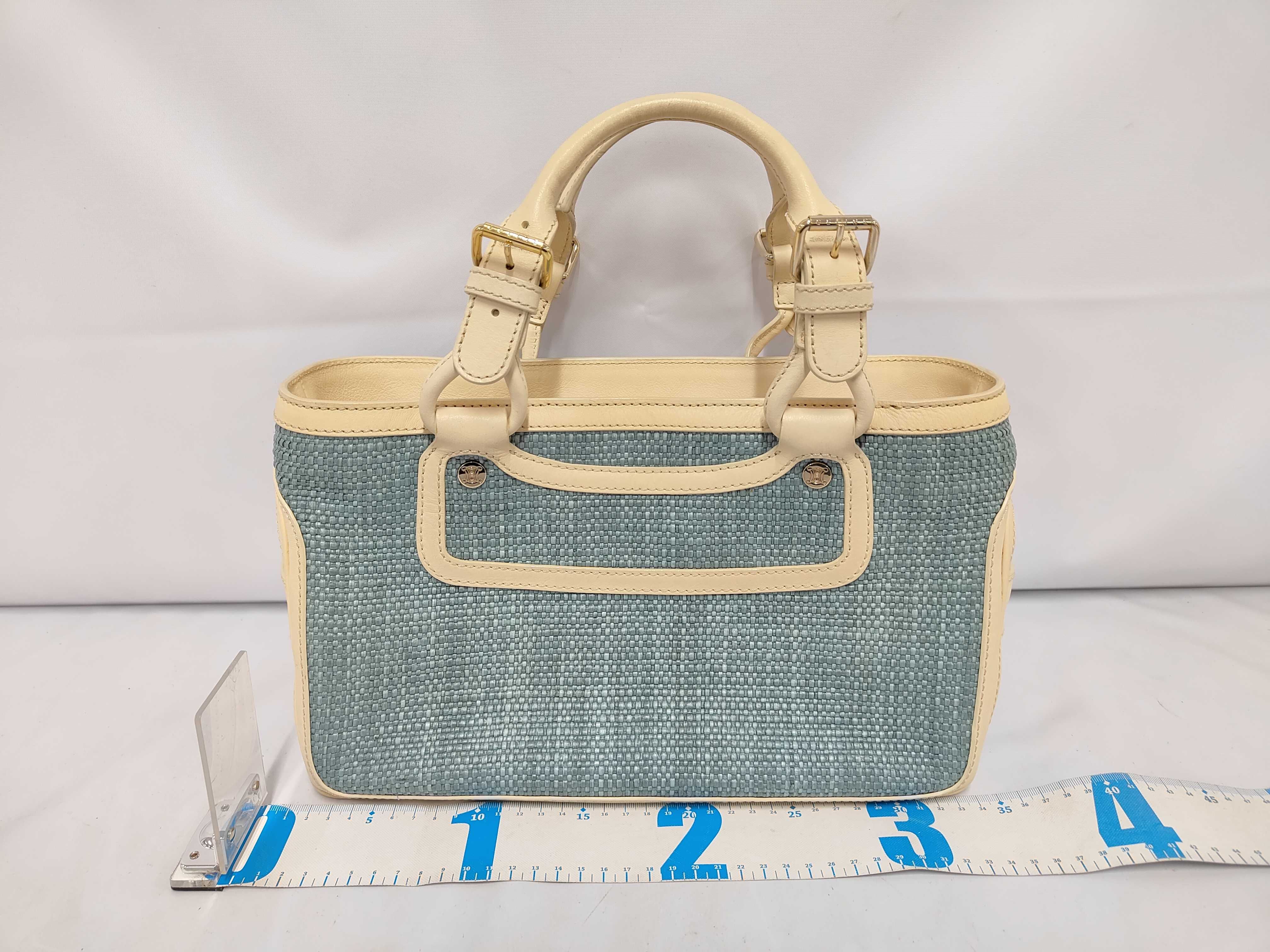 Boogie Bag Handbag, Raffia Leather, Triomphe Flower Charm Handbag — view 2