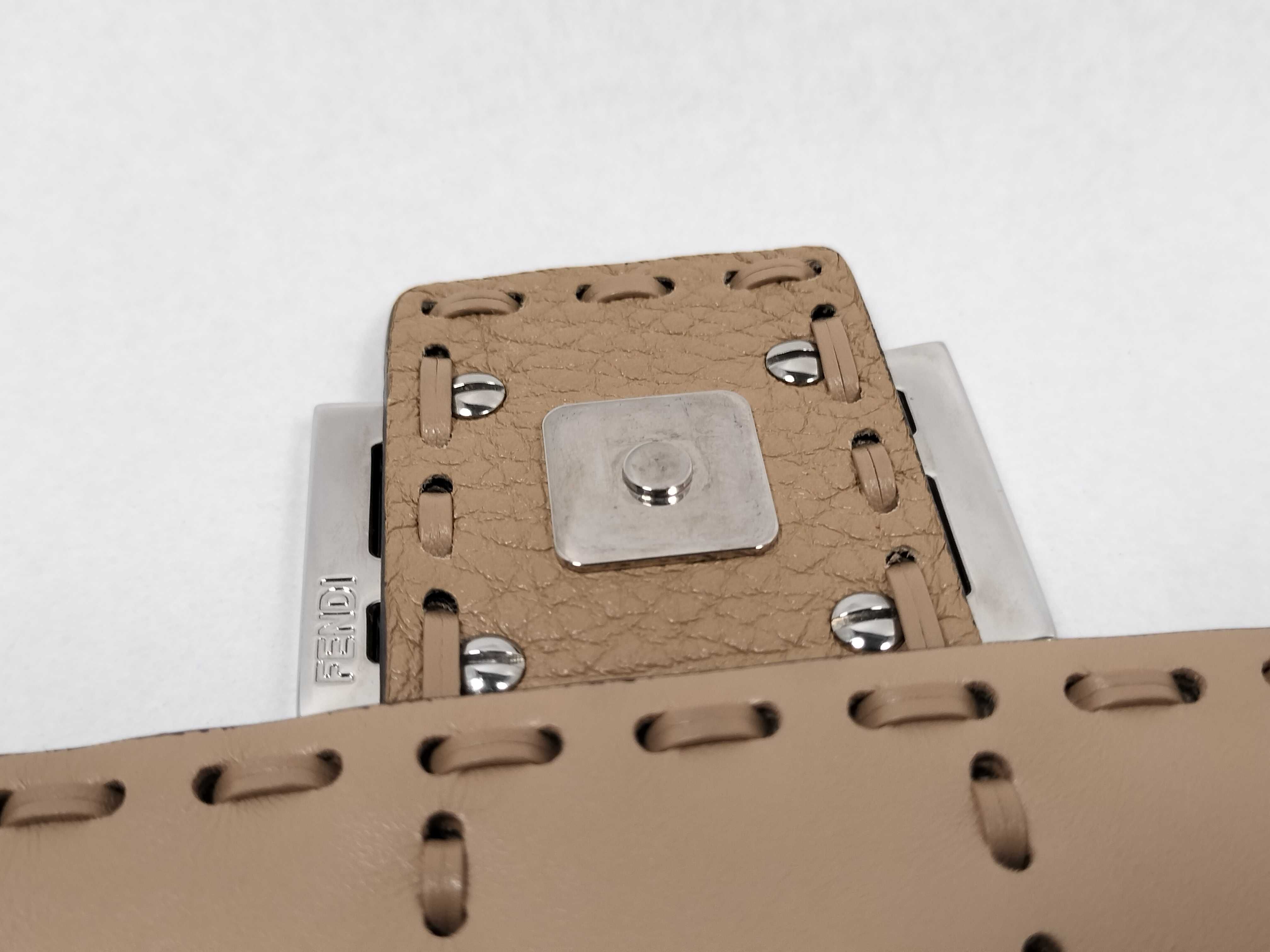 Mamma Fendi Selleria Mamma Bucket Handbag (Accessories: Box) — view 14