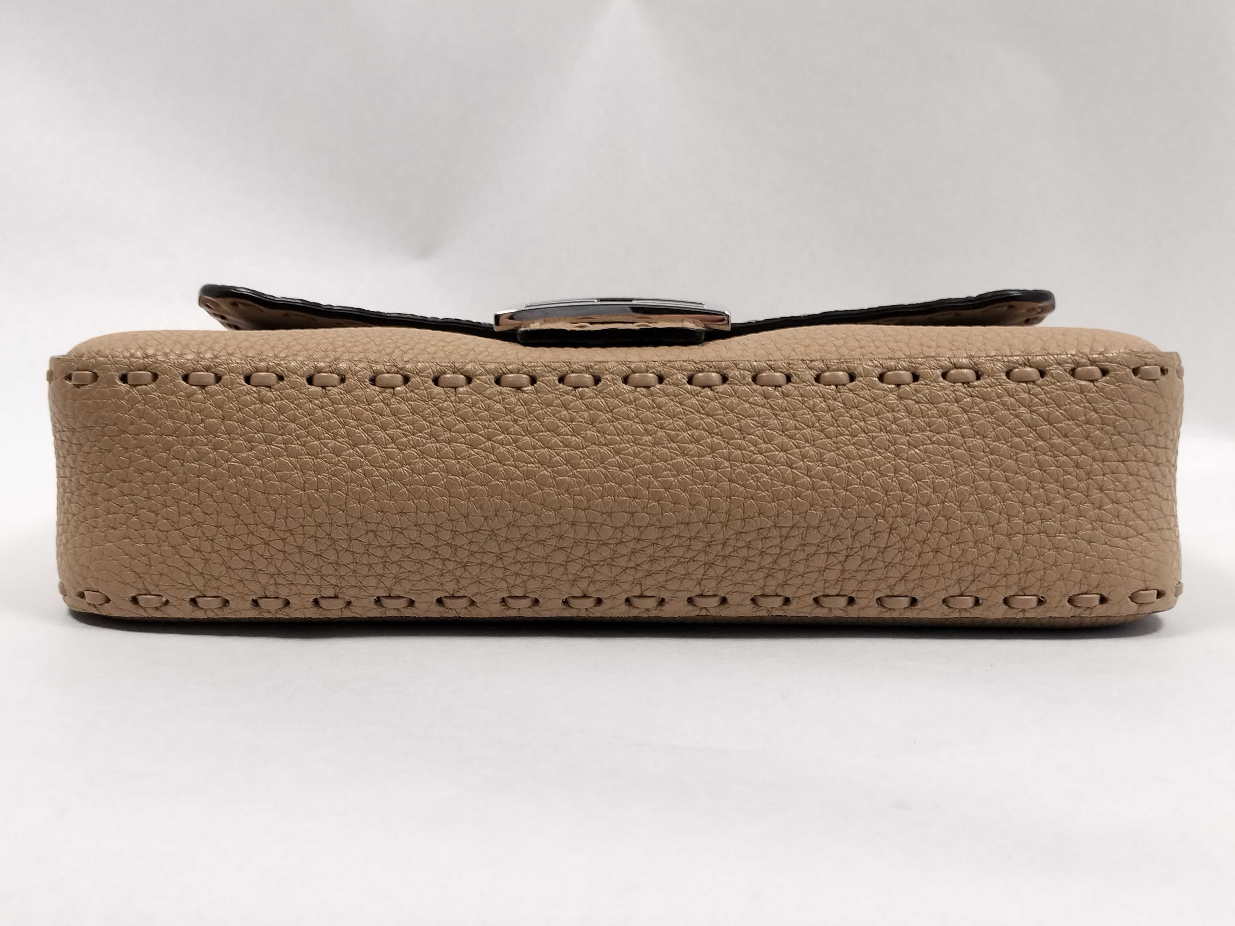 Mamma Fendi Selleria Mamma Bucket Handbag (Accessories: Box) — view 7
