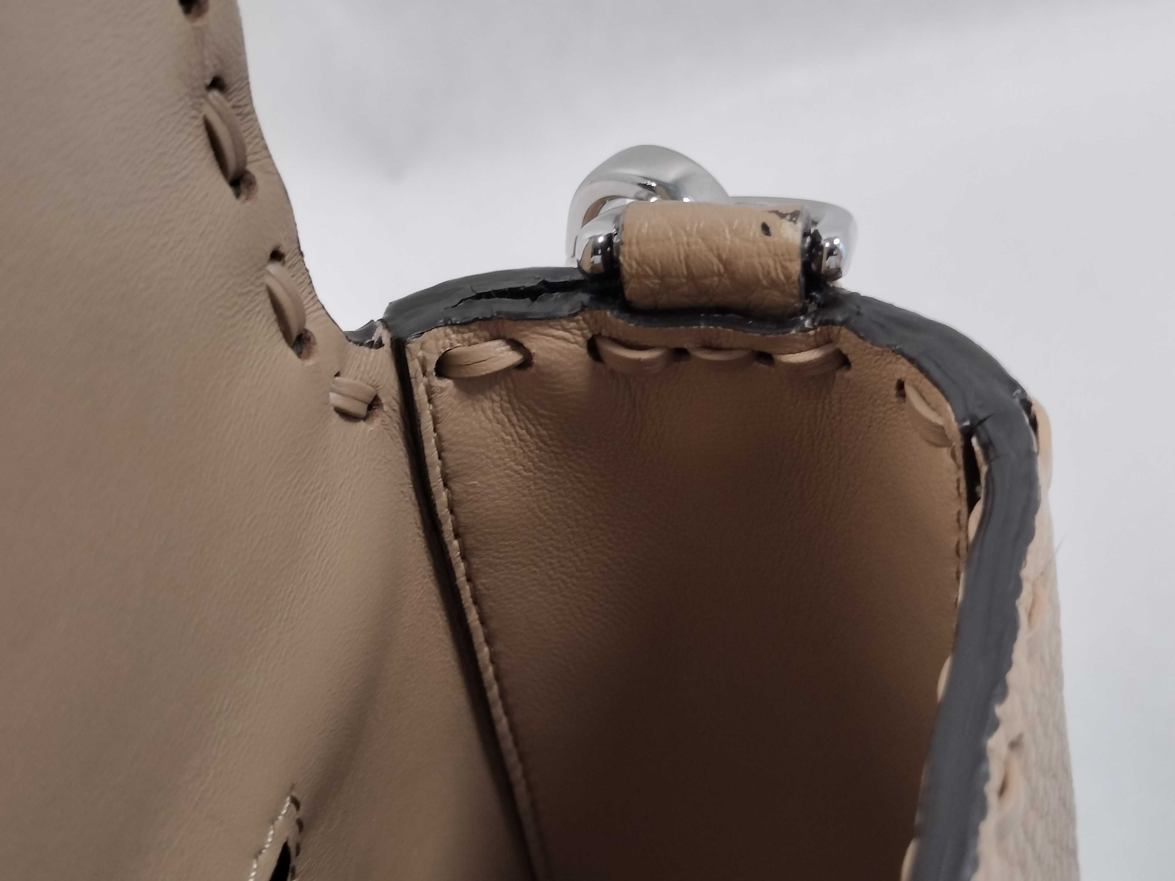 Mamma Fendi Selleria Mamma Bucket Handbag (Accessories: Box) — view 9