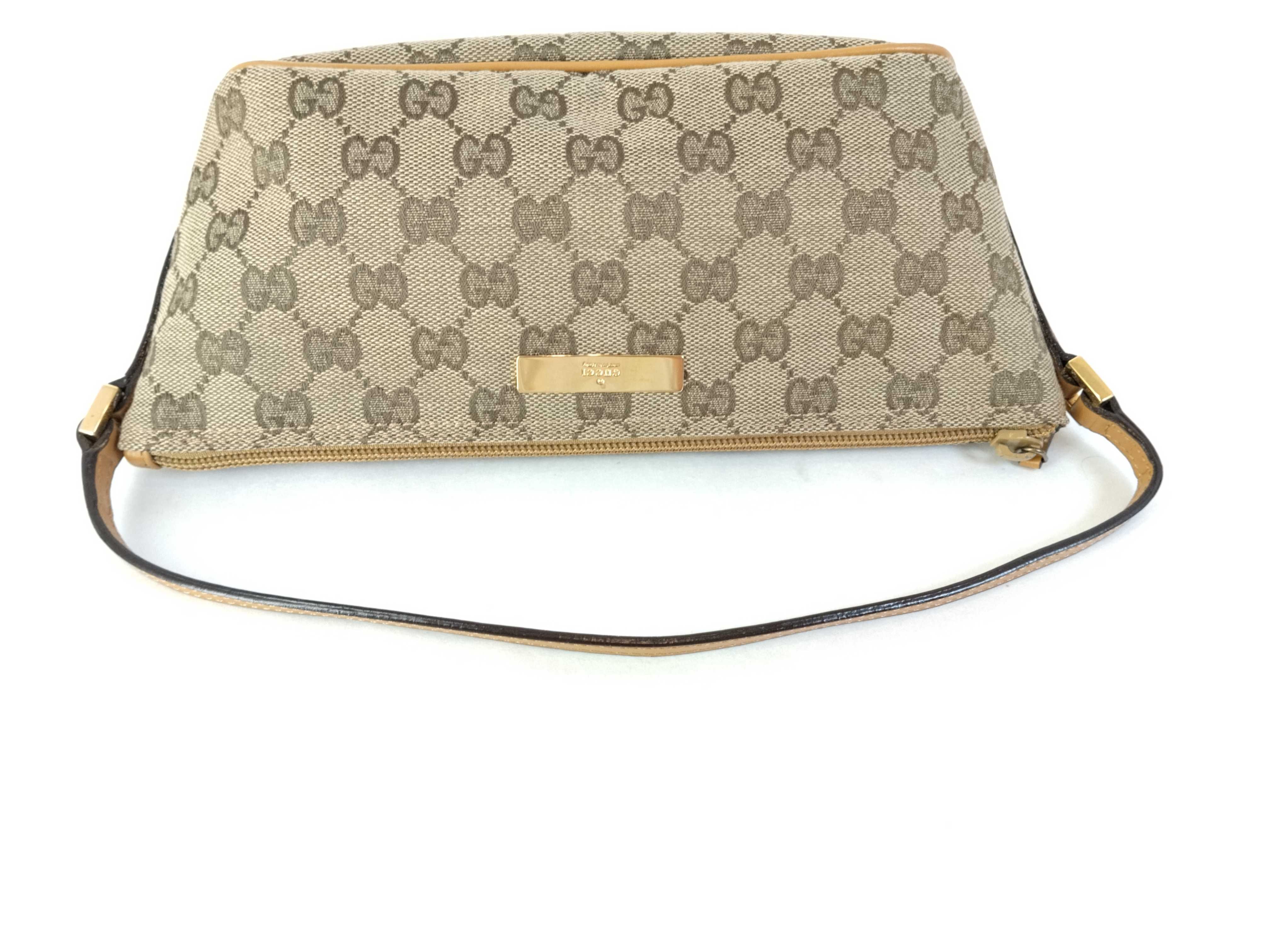 GG Canvas Accessory Pouch — view 3