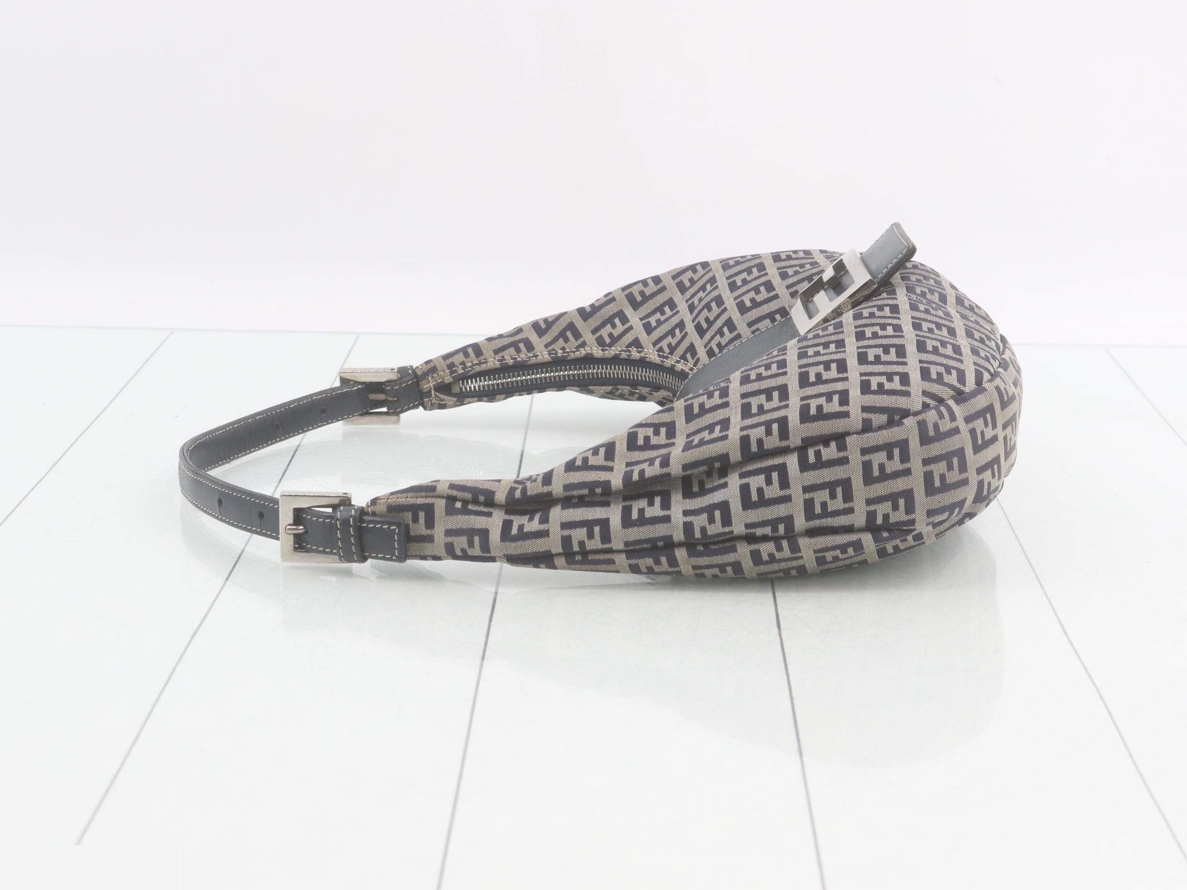 Zucchino Shoulder Bag — view 4