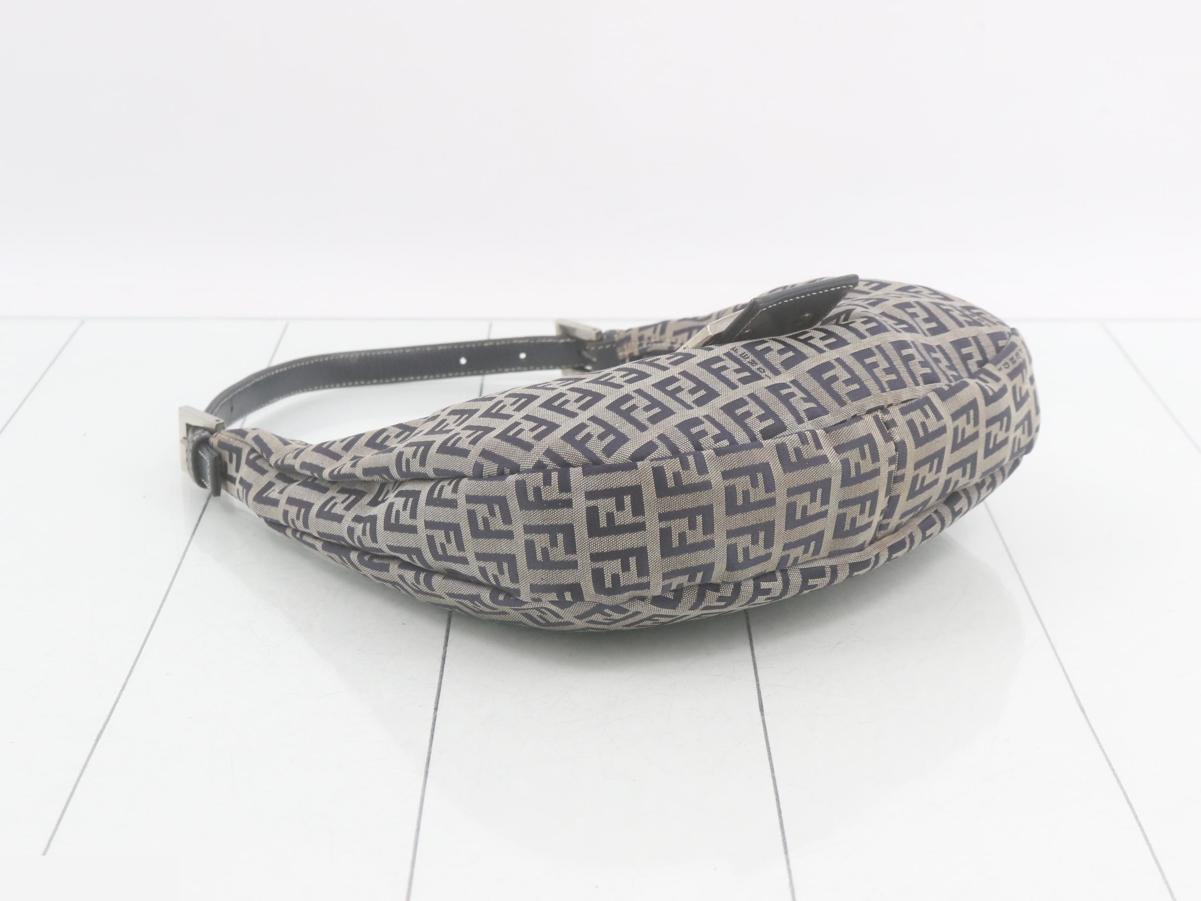 Zucchino Shoulder Bag — view 5