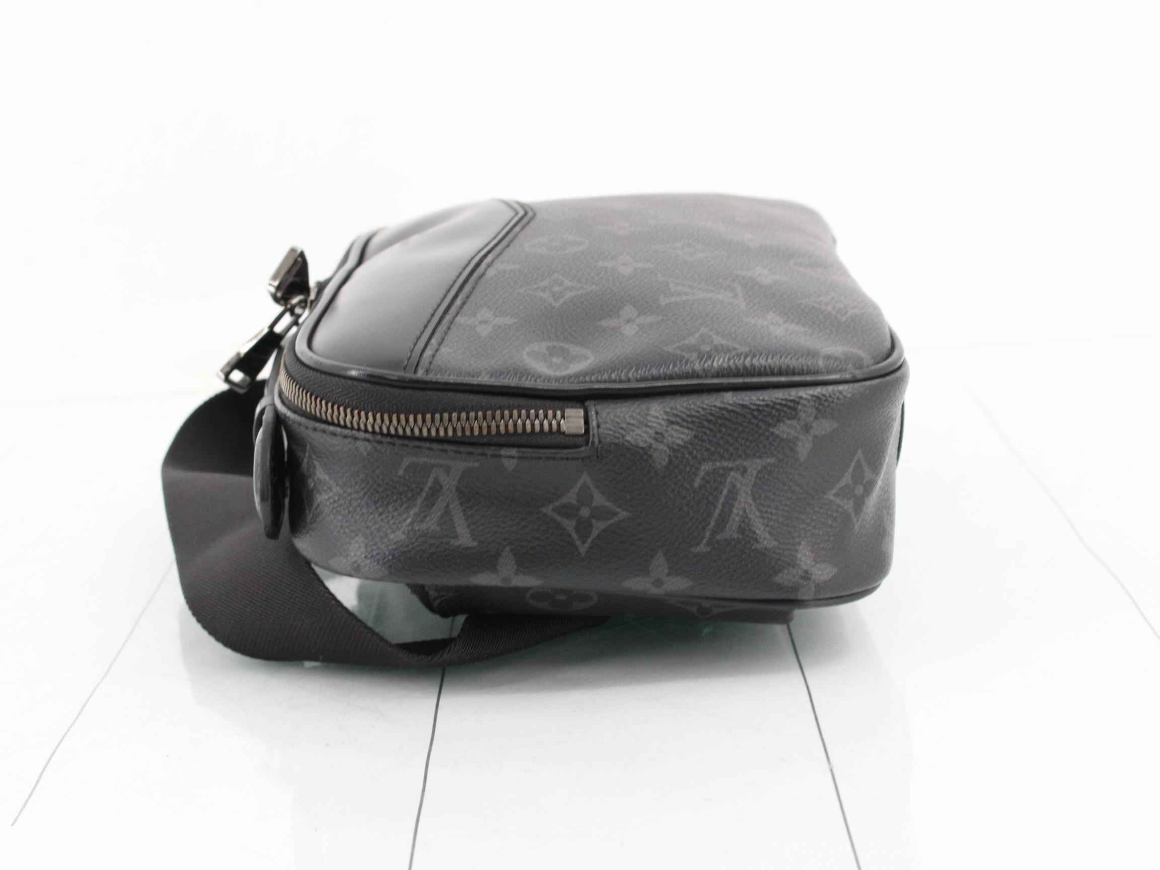 Bumbag — view 4