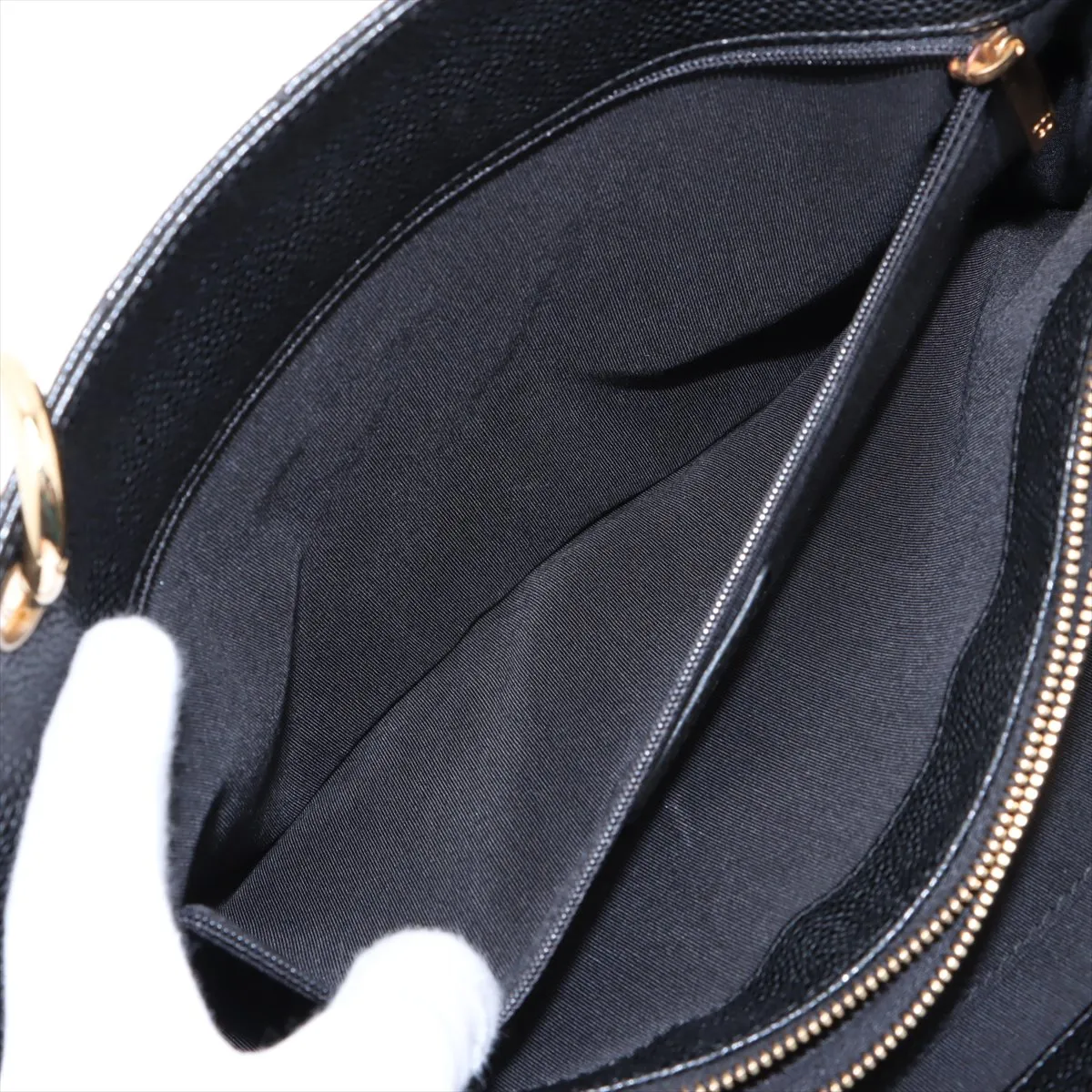 GST caviar skin chain tote bag black gold hardware 9381996 9th series A50995 — view 8