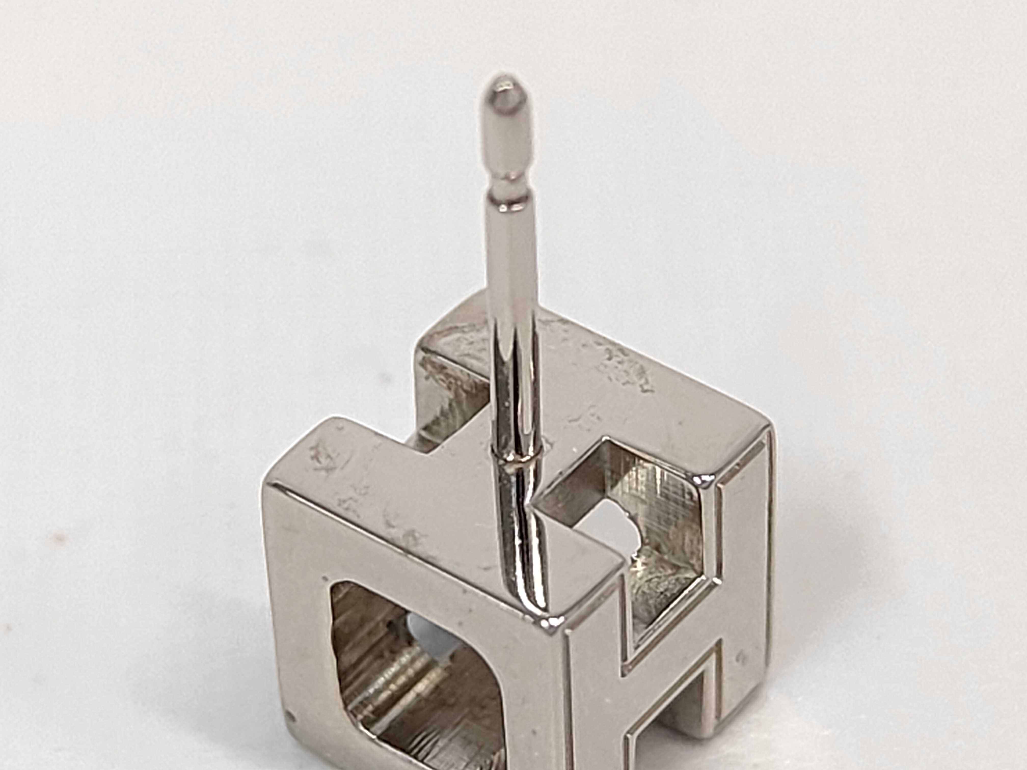 Cage d'H Earrings, Light Pink x Silver Hardware, Hermes Earrings — view 6