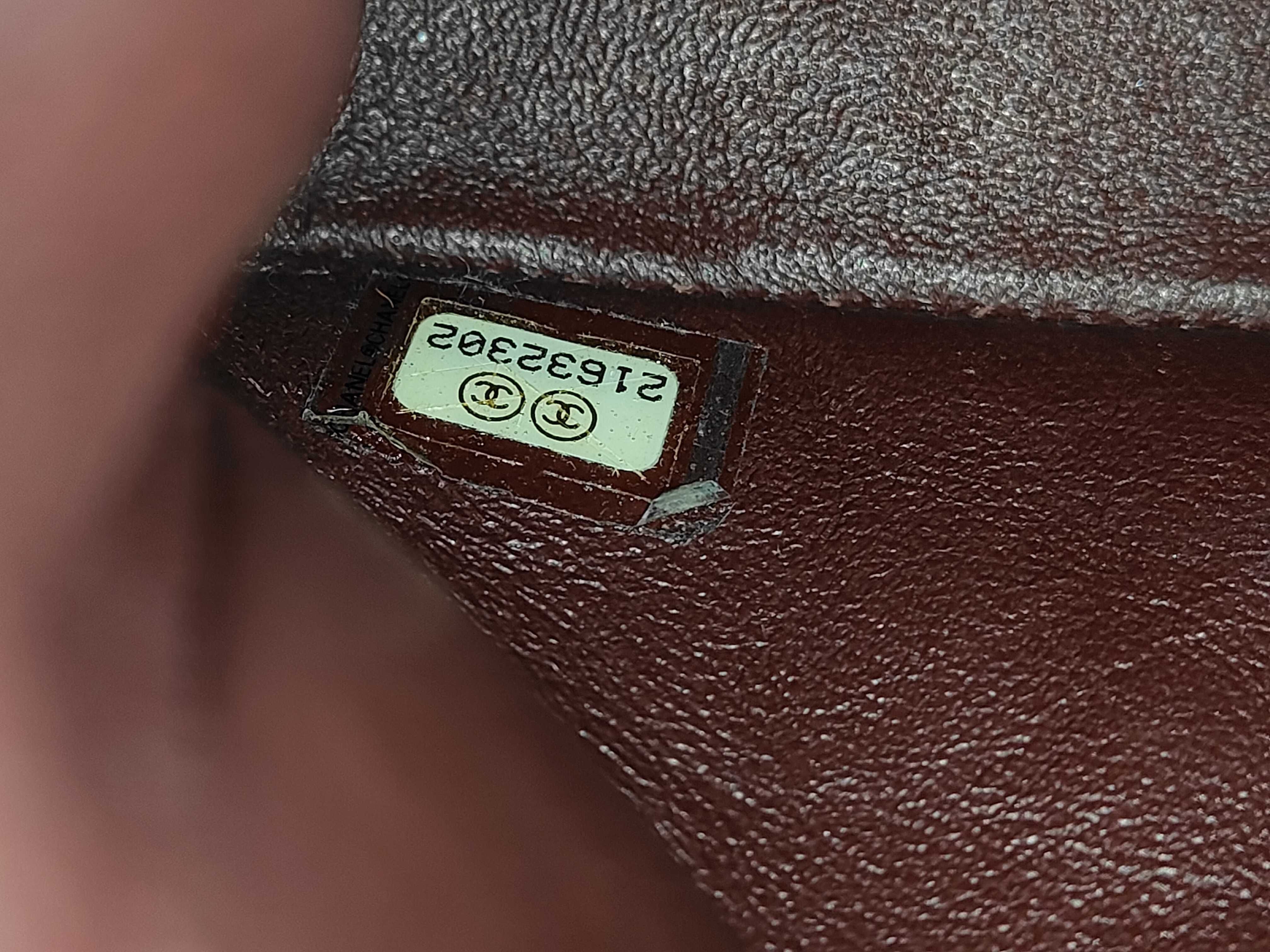 Matelassé 25 Double Flap Caviar Leather Gold Hardware Chain Shoulder Bag (Serial Number 21) — view 12