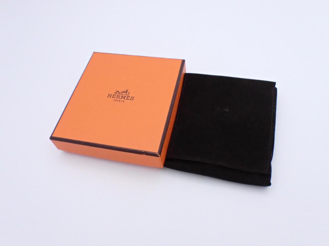 Attrage Necklace, Buffalo Horn, with Box and Storage Bag — view 4
